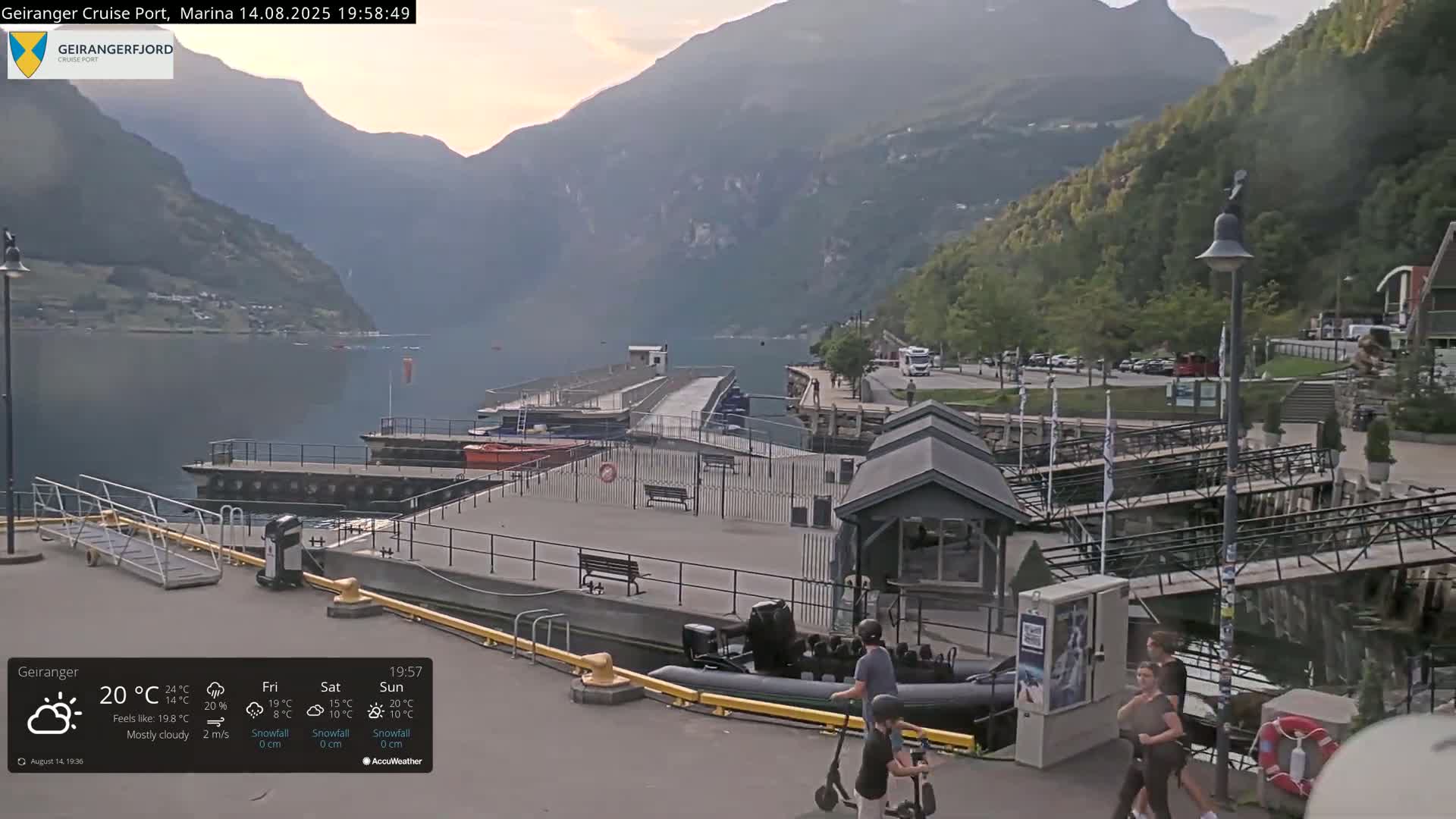 Geiranger Marine & Village  Live Cam - Stranda, Sunmore, More og Romsdal, Western Norway, Norway