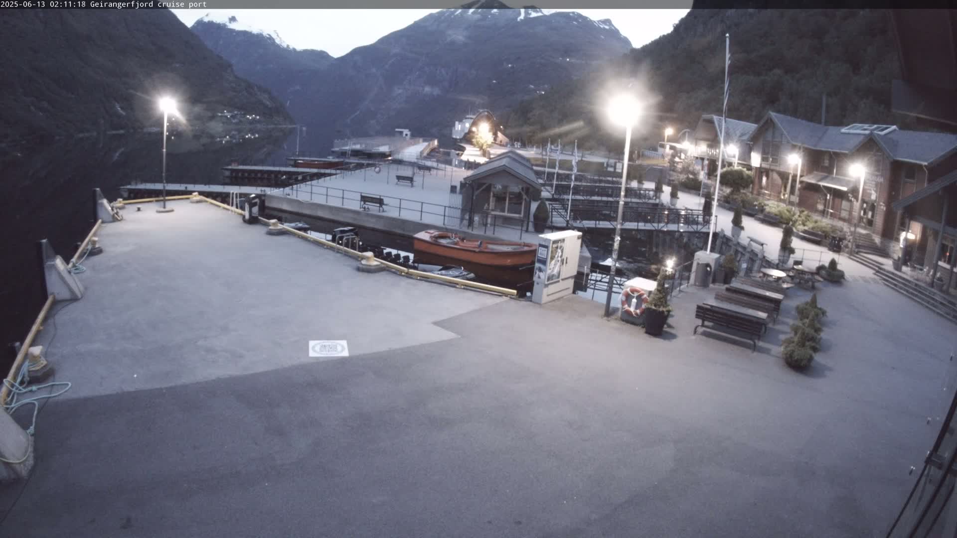 Geiranger Fjord & Cruise Terminal Live Cam -  Stranda, Sunmore, More og Romsdal, Norway