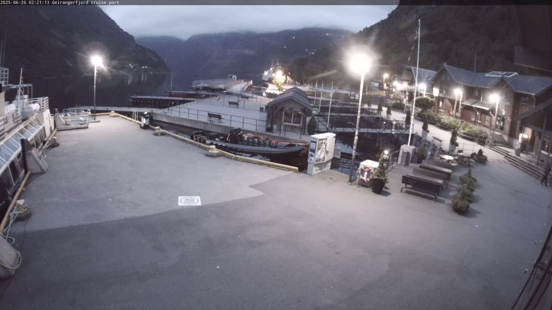 Geiranger Fjord & Cruise Terminal Live Cam -  Stranda, Sunmore, More og Romsdal, Norway