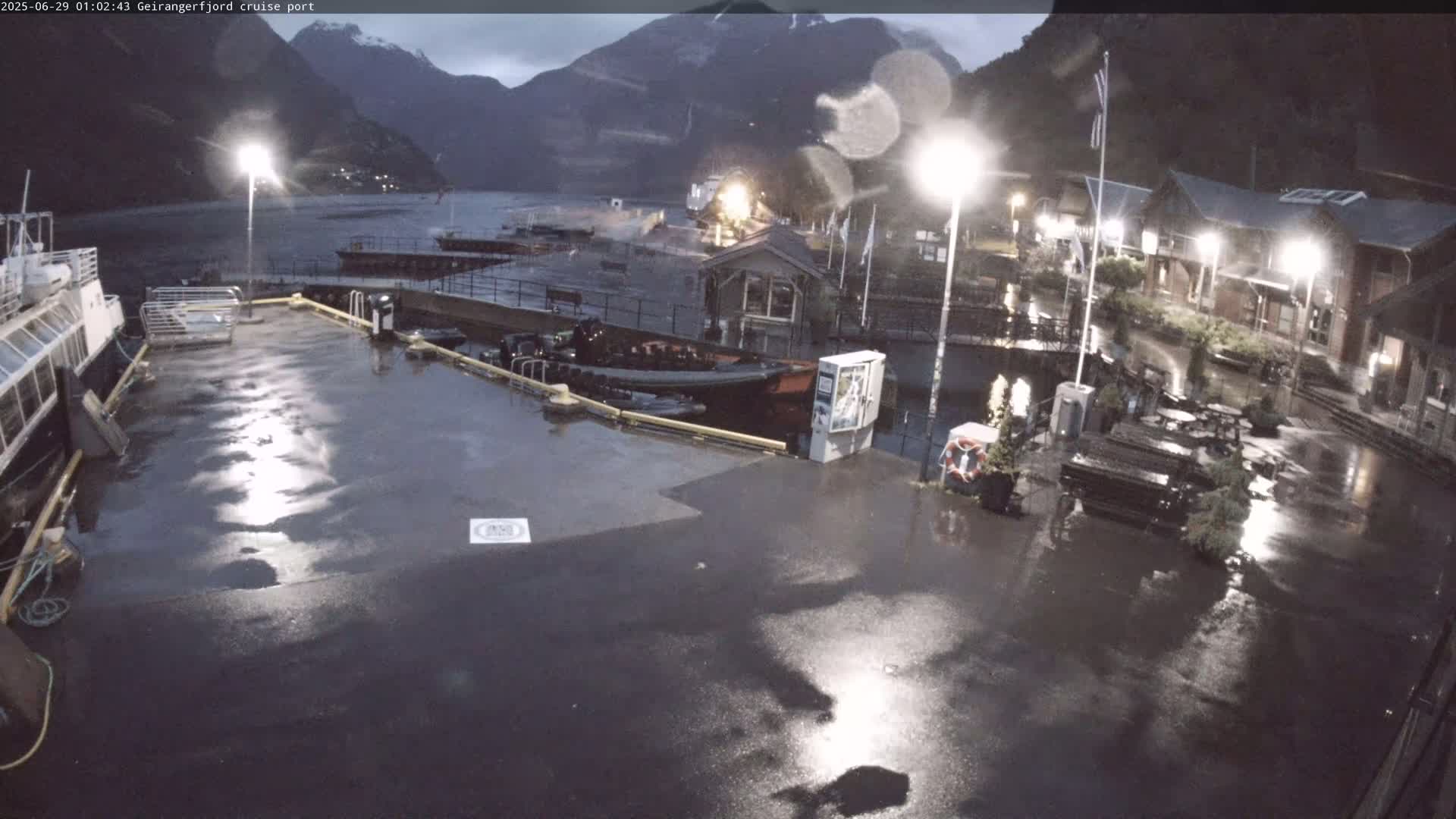 Geiranger Fjord & Cruise Terminal Live Cam -  Stranda, Sunmore, More og Romsdal, Norway