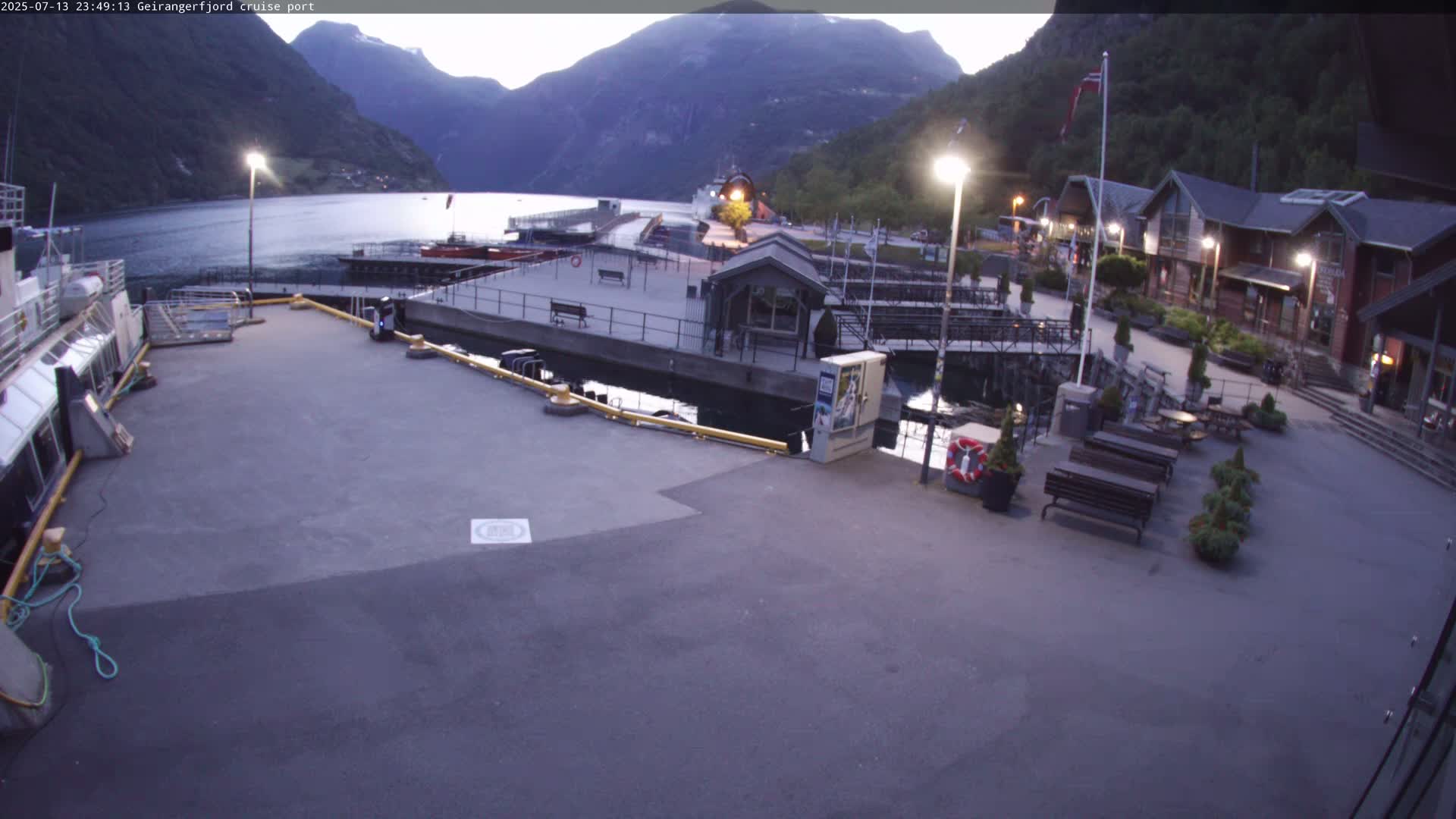Geiranger Fjord & Cruise Terminal Live Cam -  Stranda, Sunmore, More og Romsdal, Western Norway, Norway