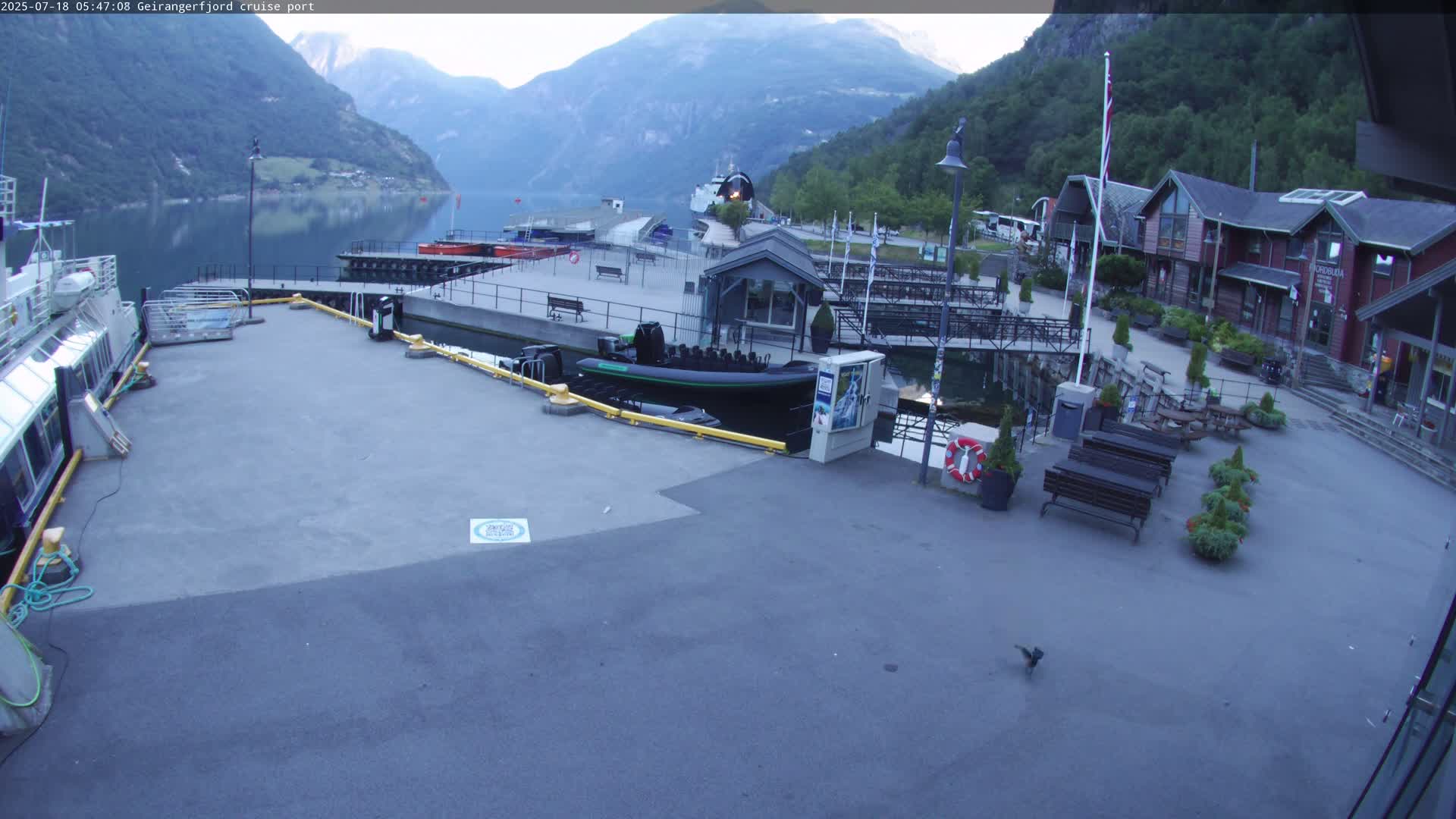 Geiranger Fjord & Cruise Terminal Live Cam -  Stranda, Sunmore, More og Romsdal, Western Norway, Norway