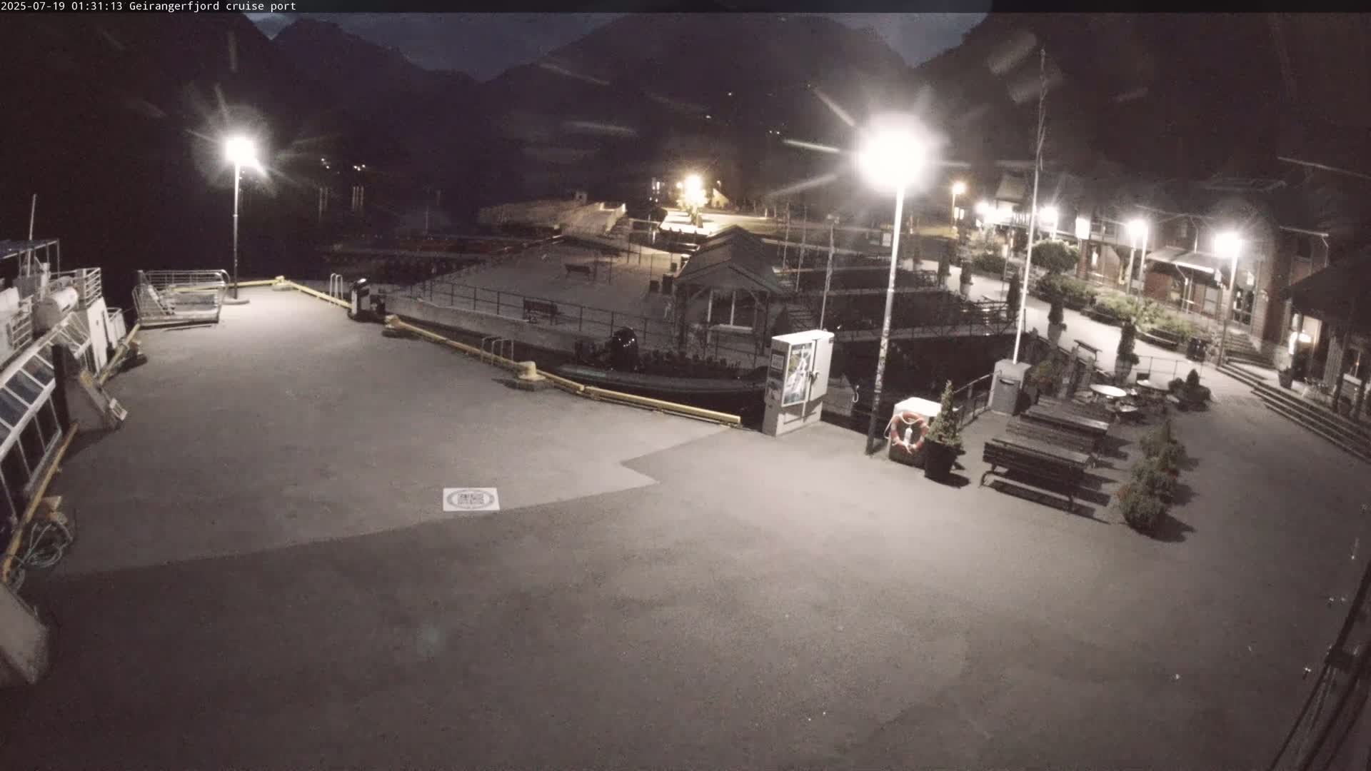Geiranger Fjord & Cruise Terminal Live Cam -  Stranda, Sunmore, More og Romsdal, Western Norway, Norway
