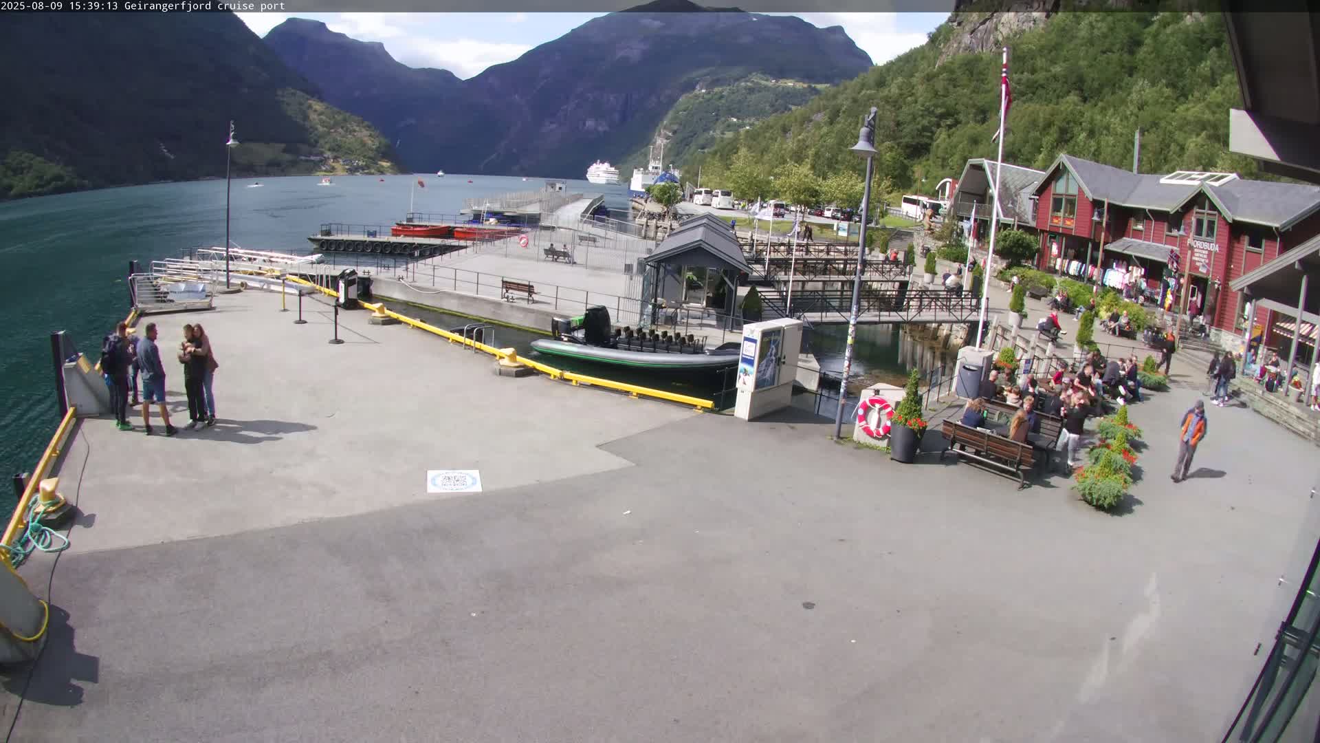 Geiranger Fjord & Cruise Terminal Live Cam -  Stranda, Sunmore, More og Romsdal, Western Norway, Norway
