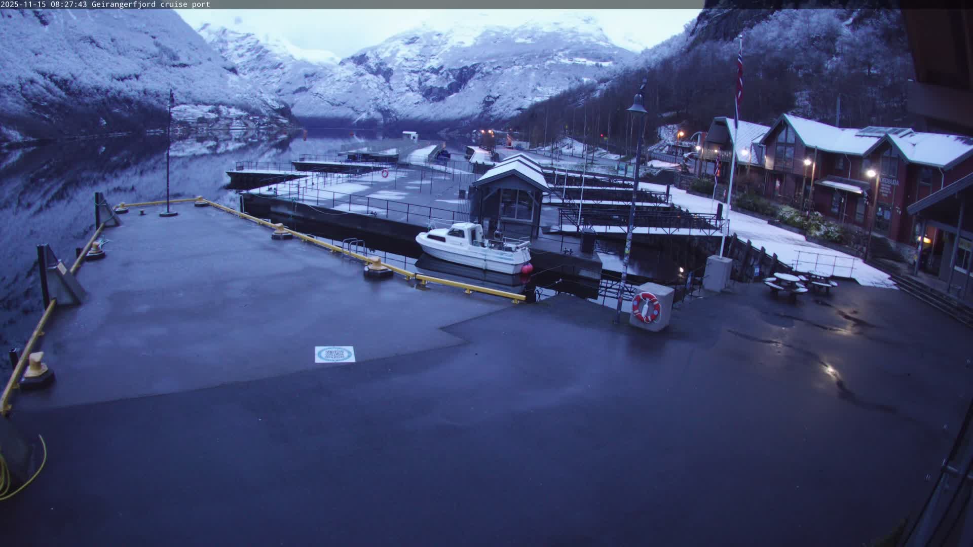 Geiranger Fjord & Cruise Terminal Live Cam -  Stranda, Sunmore, More og Romsdal, Western Norway, Norway