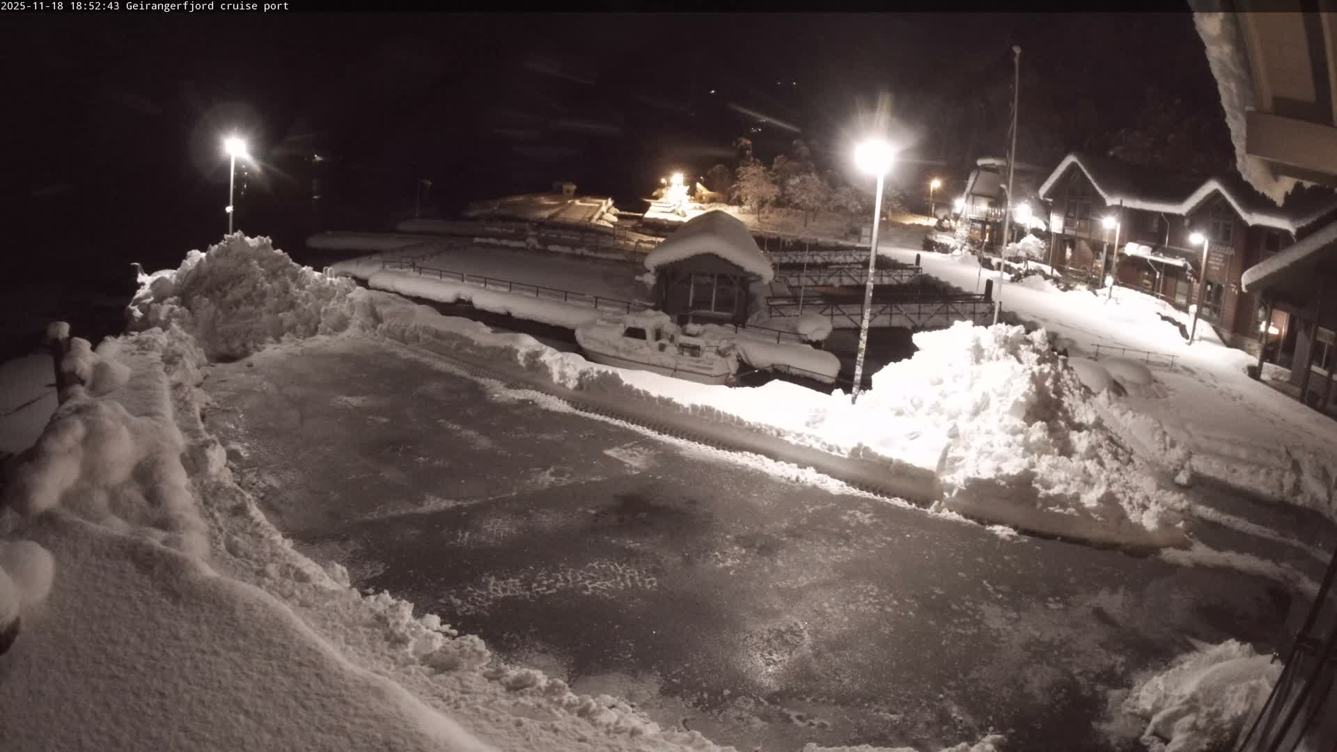 Geiranger Fjord & Cruise Terminal Live Cam -  Stranda, Sunmore, More og Romsdal, Western Norway, Norway