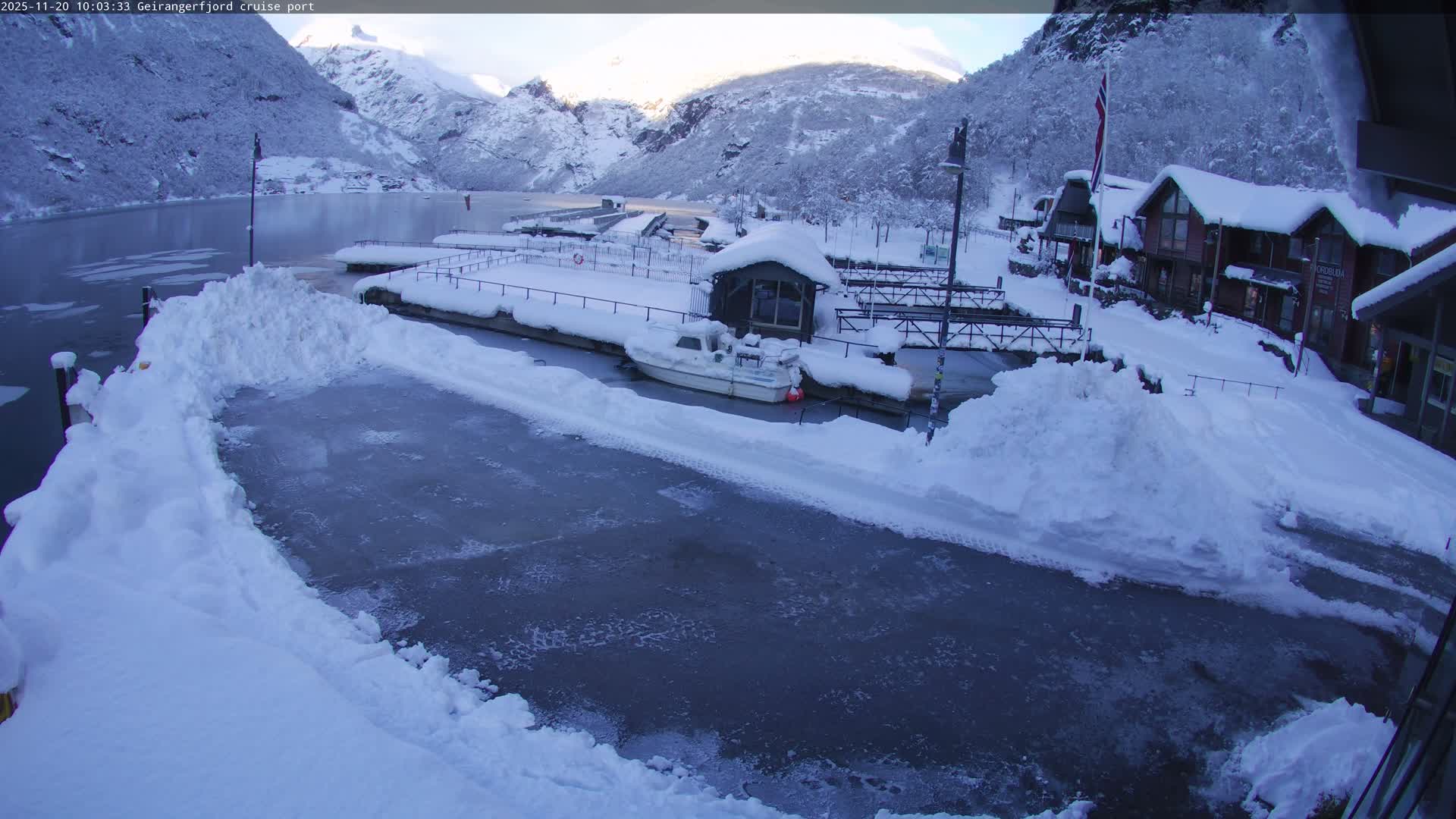 Geiranger Fjord & Cruise Terminal Live Cam -  Stranda, Sunmore, More og Romsdal, Western Norway, Norway
