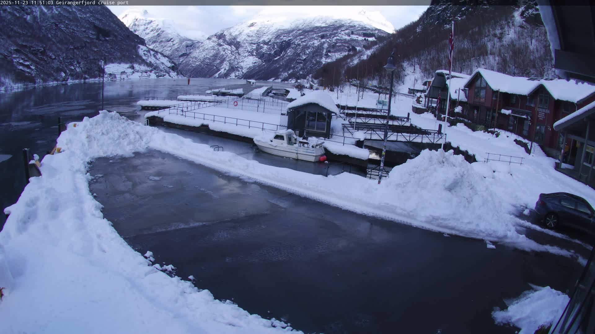 Geiranger Fjord & Cruise Terminal Live Cam -  Stranda, Sunmore, More og Romsdal, Western Norway, Norway