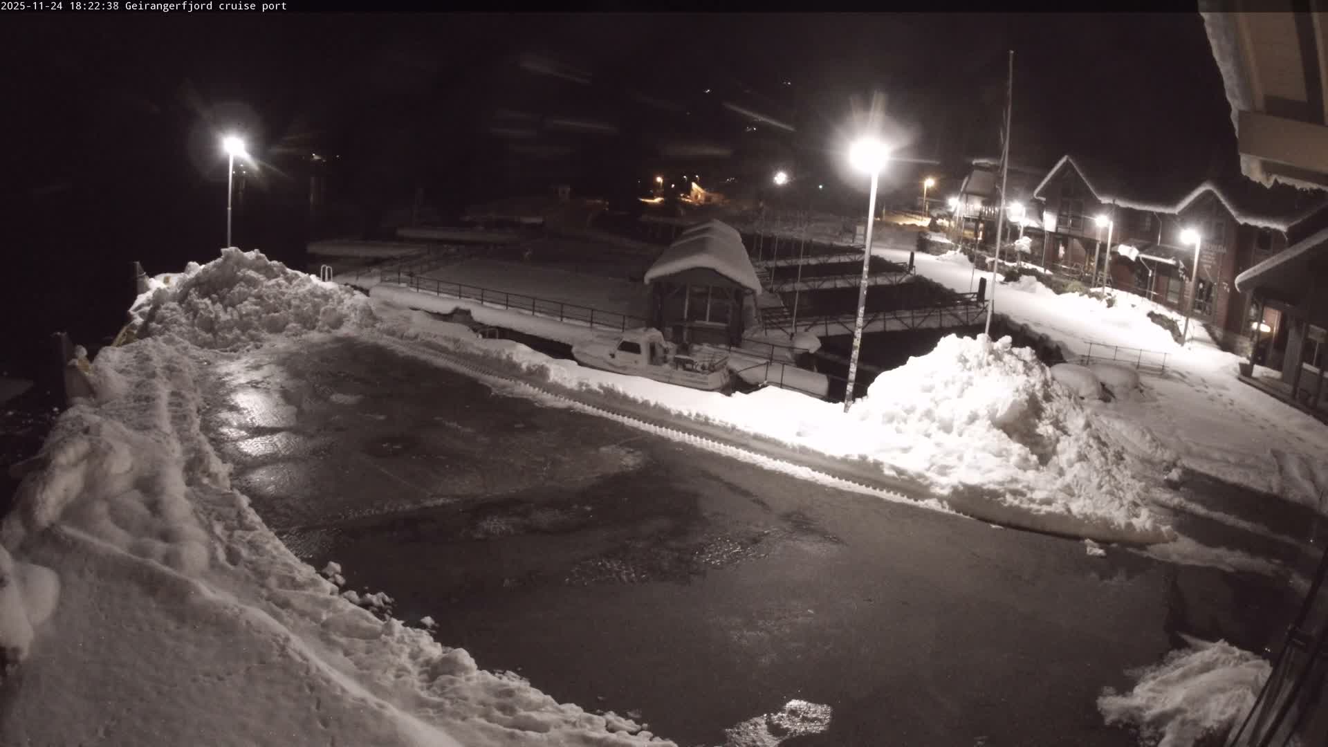 Geiranger Fjord & Cruise Terminal Live Cam -  Stranda, Sunmore, More og Romsdal, Western Norway, Norway