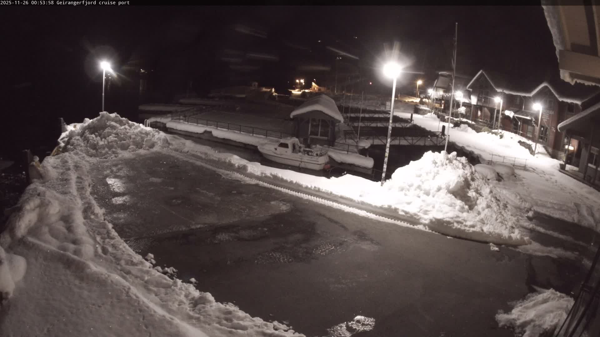 Geiranger Fjord & Cruise Terminal Live Cam -  Stranda, Sunmore, More og Romsdal, Western Norway, Norway