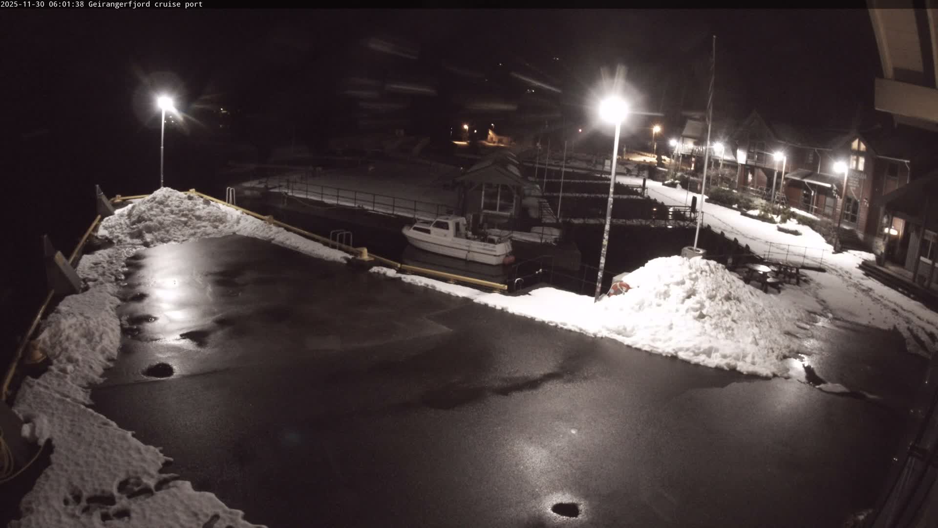 Geiranger Fjord & Cruise Terminal Live Cam -  Stranda, Sunmore, More og Romsdal, Western Norway, Norway