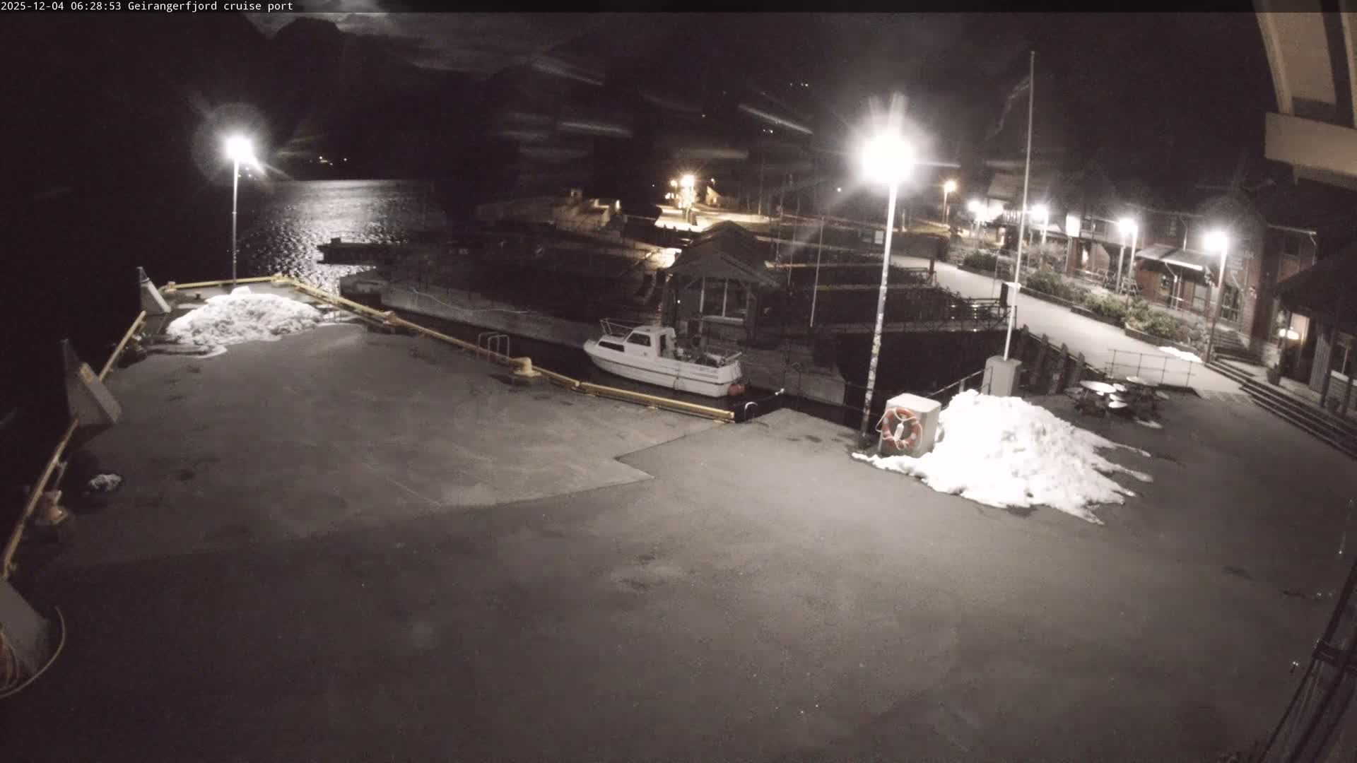 Geiranger Fjord & Cruise Terminal Live Cam -  Stranda, Sunmore, More og Romsdal, Western Norway, Norway