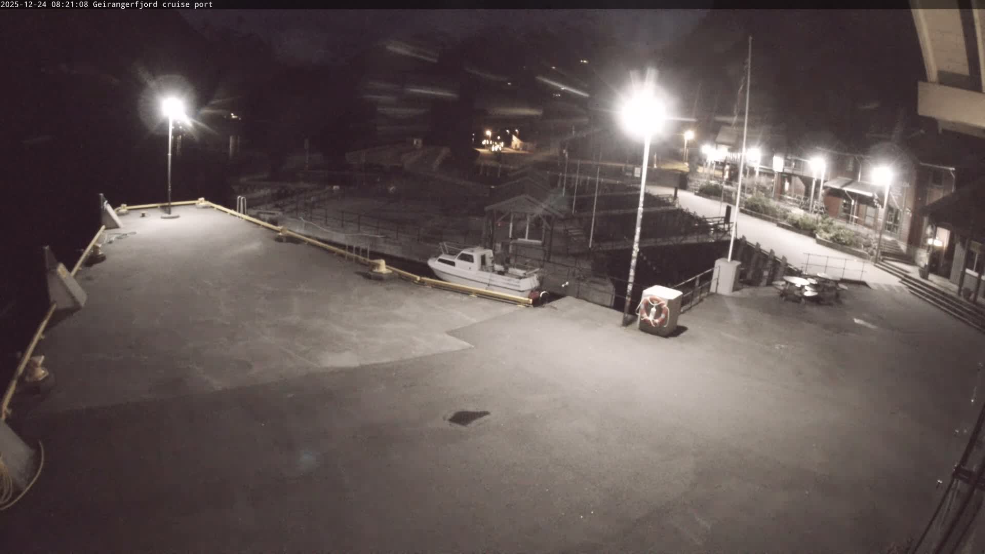 Geiranger Fjord & Cruise Terminal Live Cam -  Stranda, Sunmore, More og Romsdal, Western Norway, Norway