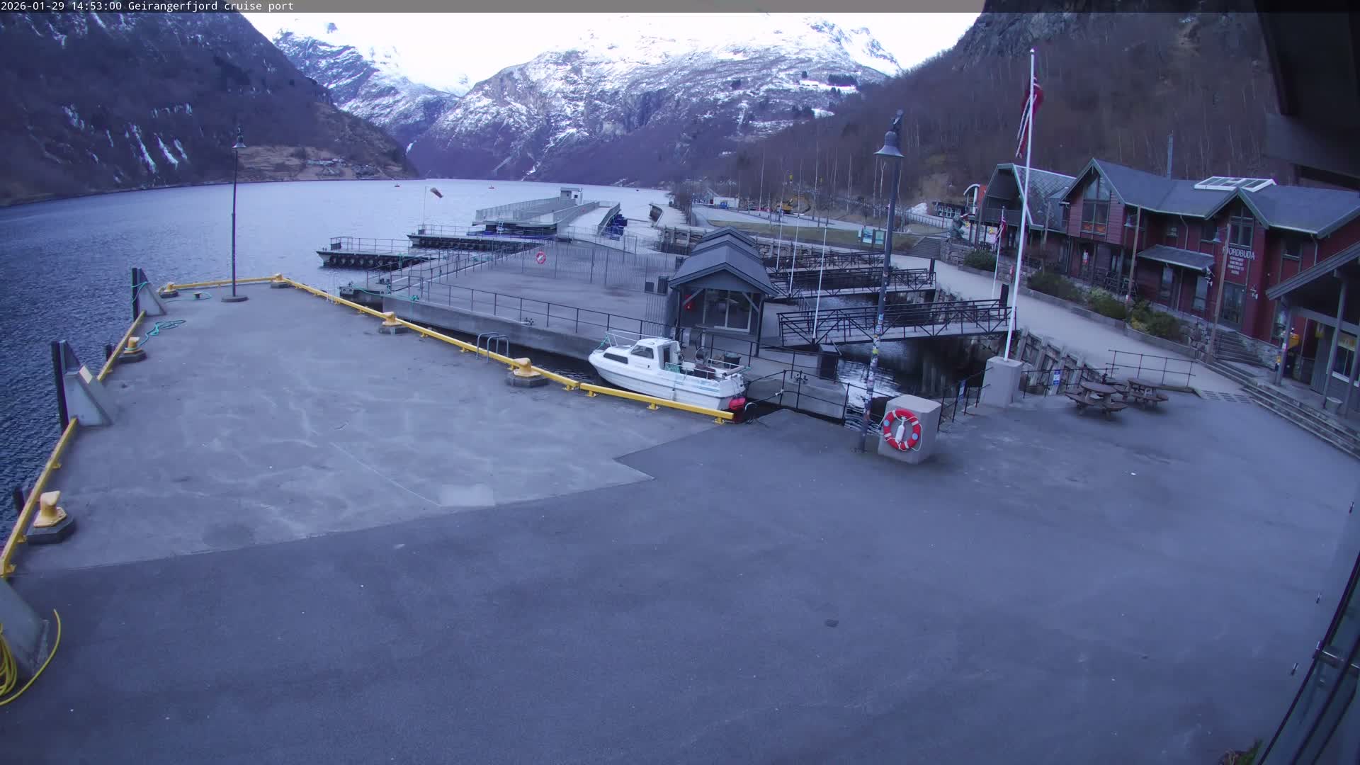 Geiranger Fjord & Cruise Terminal Live Cam -  Stranda, Sunmore, More og Romsdal, Western Norway, Norway