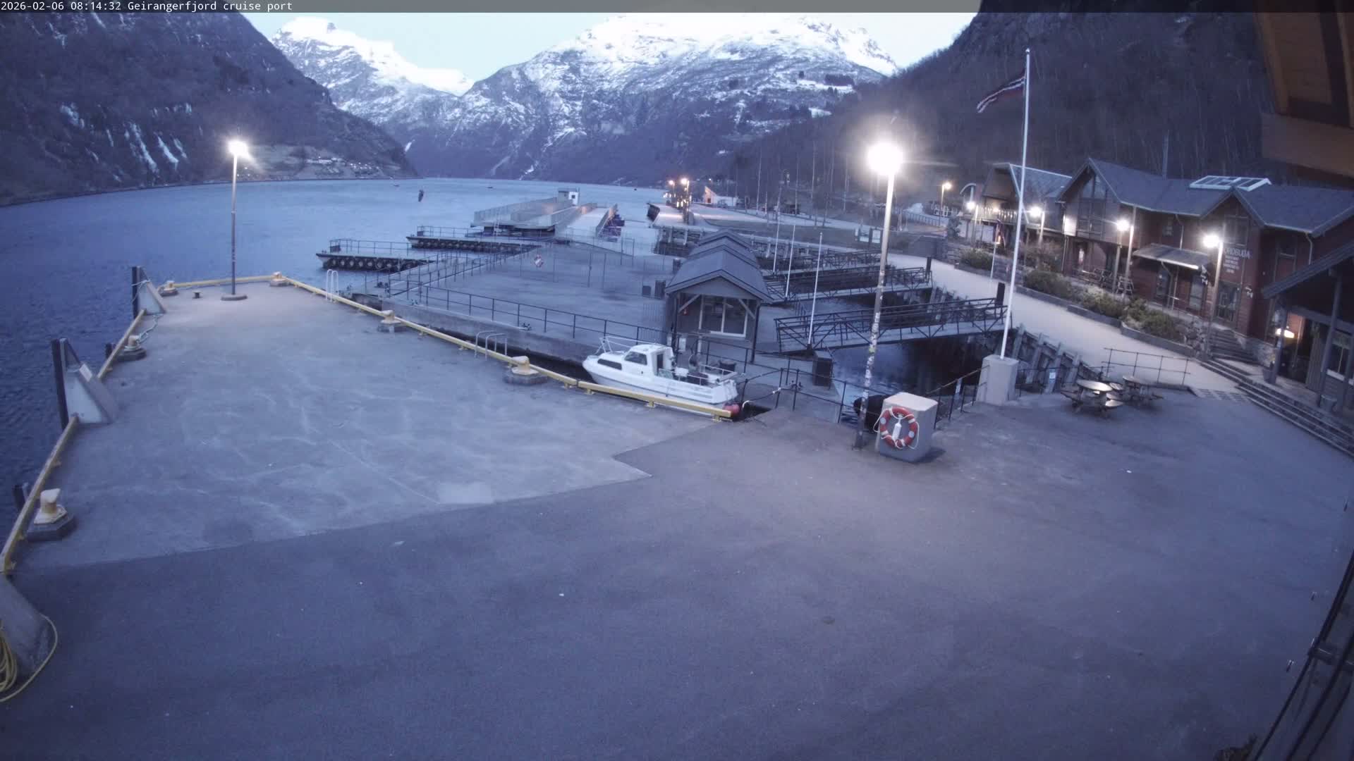 Geiranger Fjord & Cruise Terminal Live Cam -  Stranda, Sunmore, More og Romsdal, Western Norway, Norway