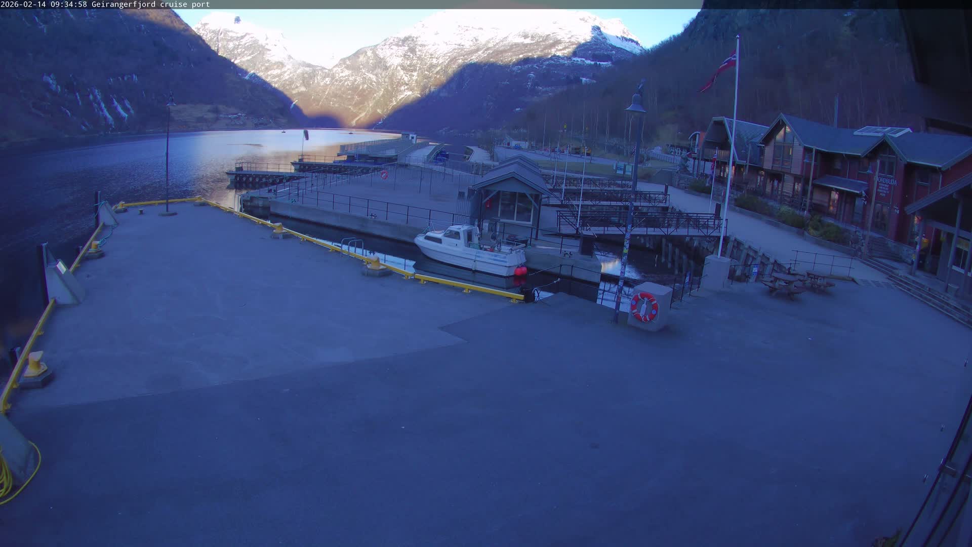 Geiranger Fjord & Cruise Terminal Live Cam -  Stranda, Sunmore, More og Romsdal, Western Norway, Norway