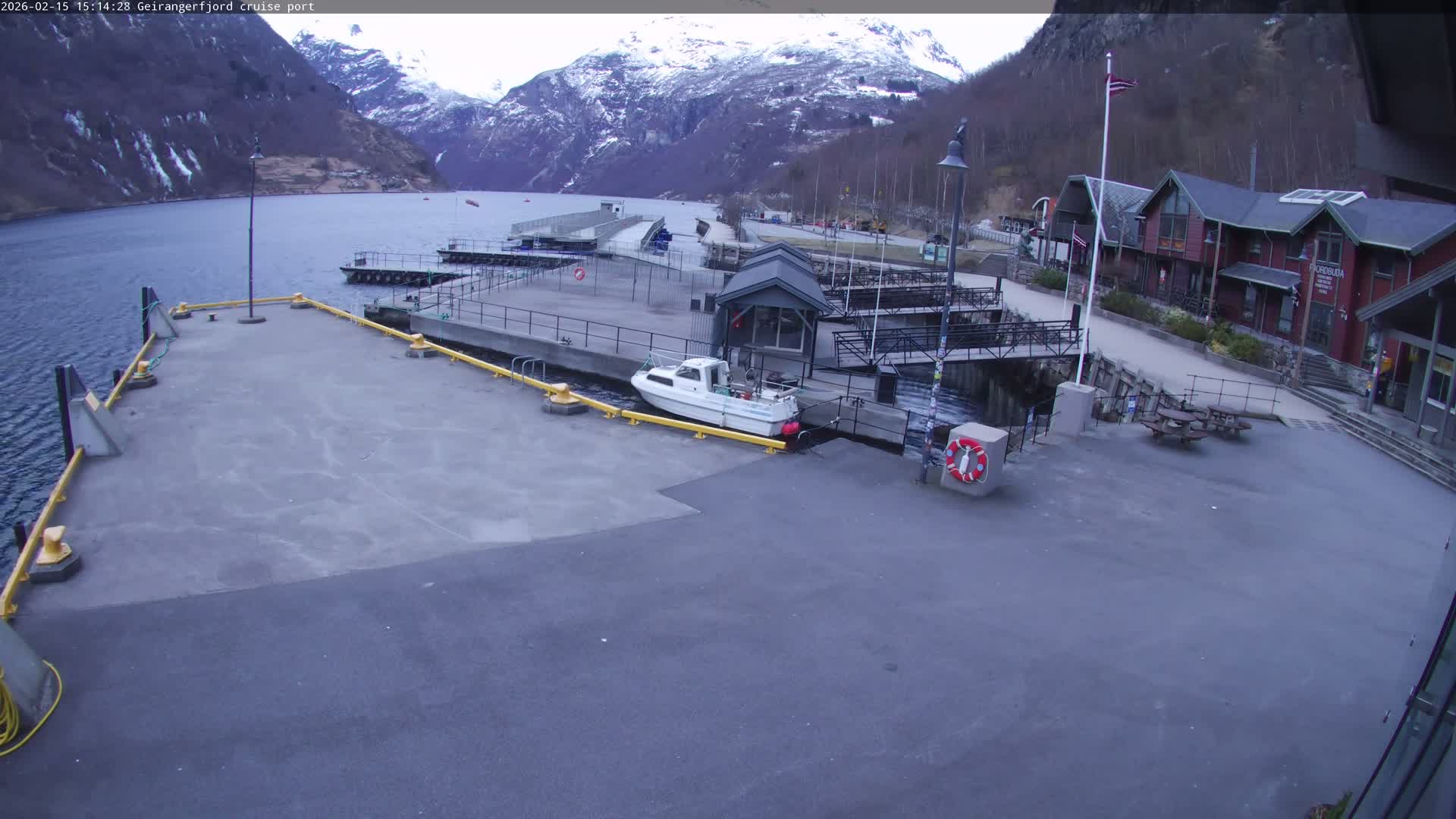 Geiranger Fjord & Cruise Terminal Live Cam -  Stranda, Sunmore, More og Romsdal, Western Norway, Norway