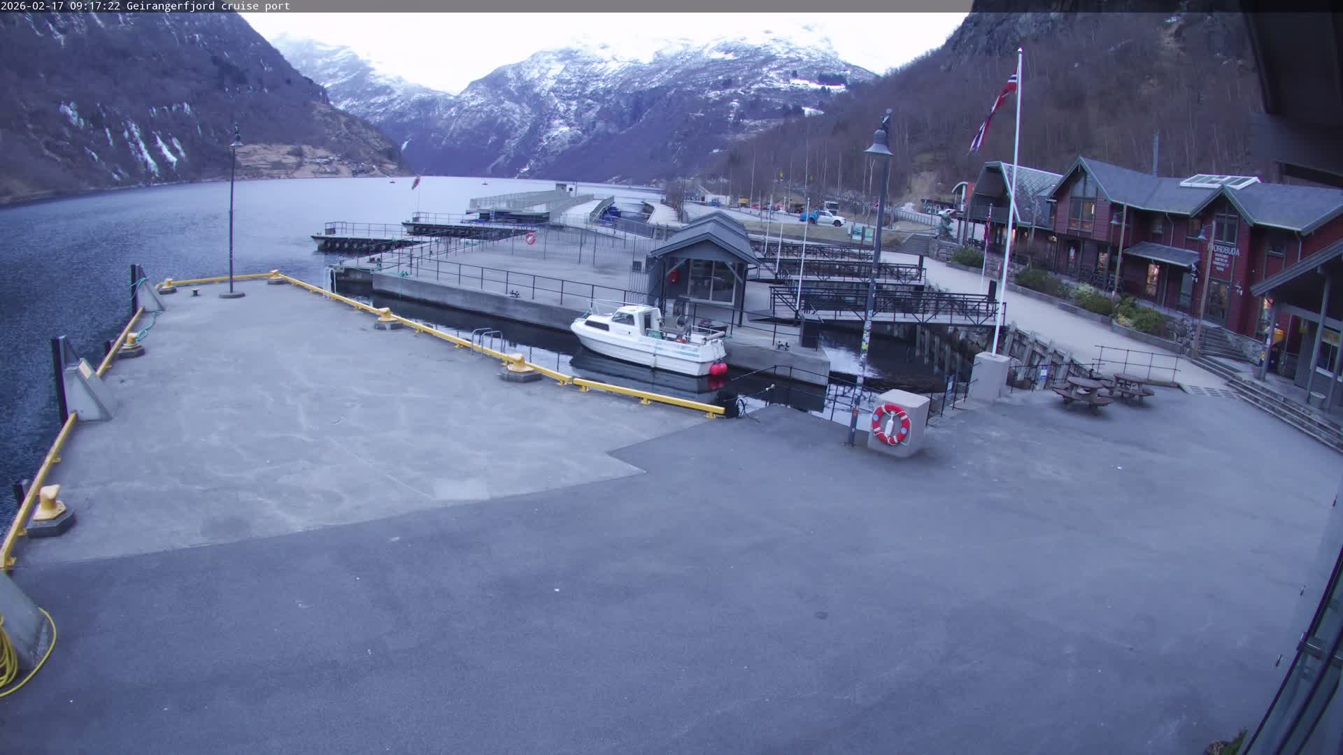 Geiranger Fjord & Cruise Terminal Live Cam -  Stranda, Sunmore, More og Romsdal, Western Norway, Norway