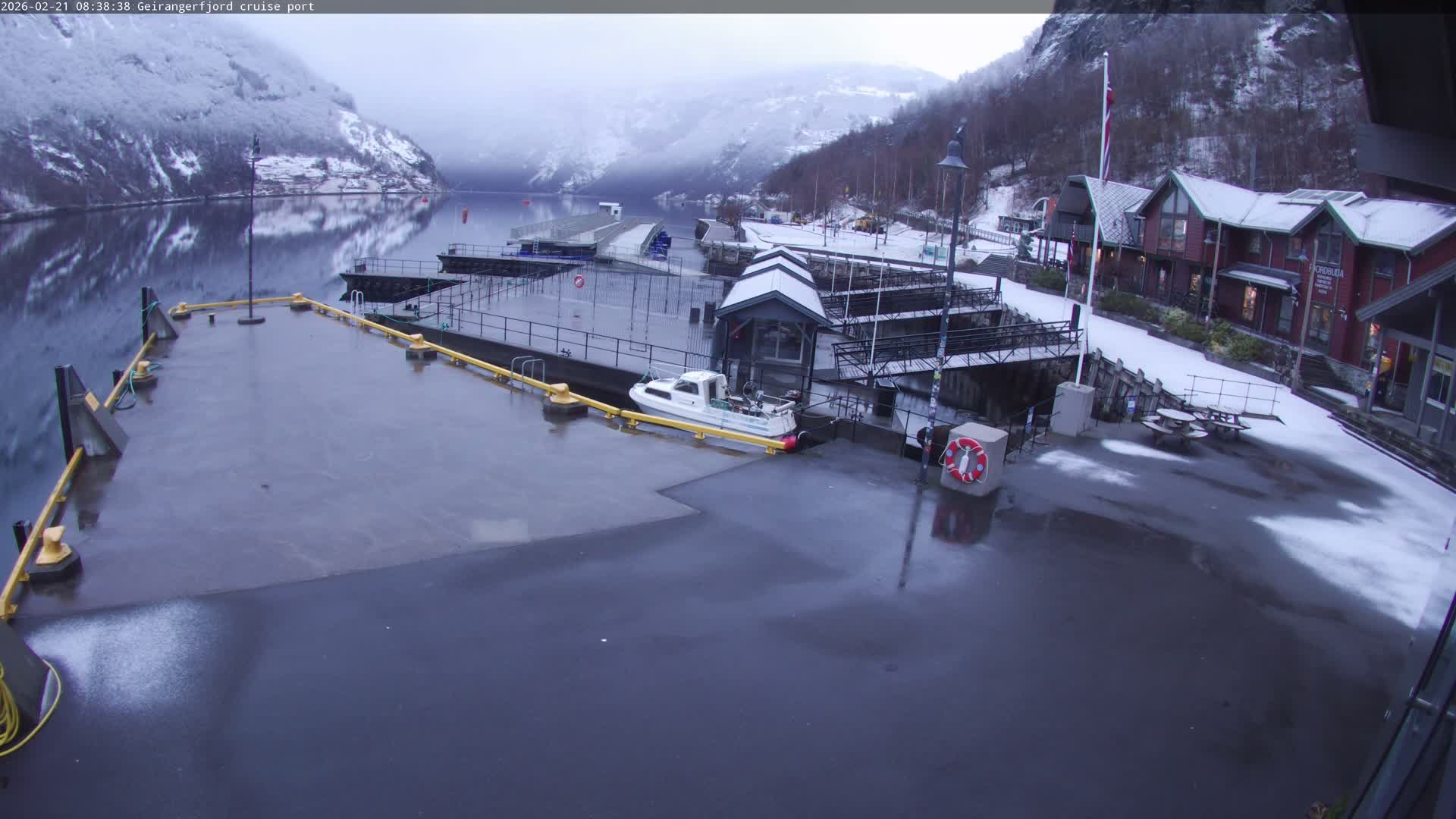 Geiranger Fjord & Cruise Terminal Live Cam -  Stranda, Sunmore, More og Romsdal, Western Norway, Norway