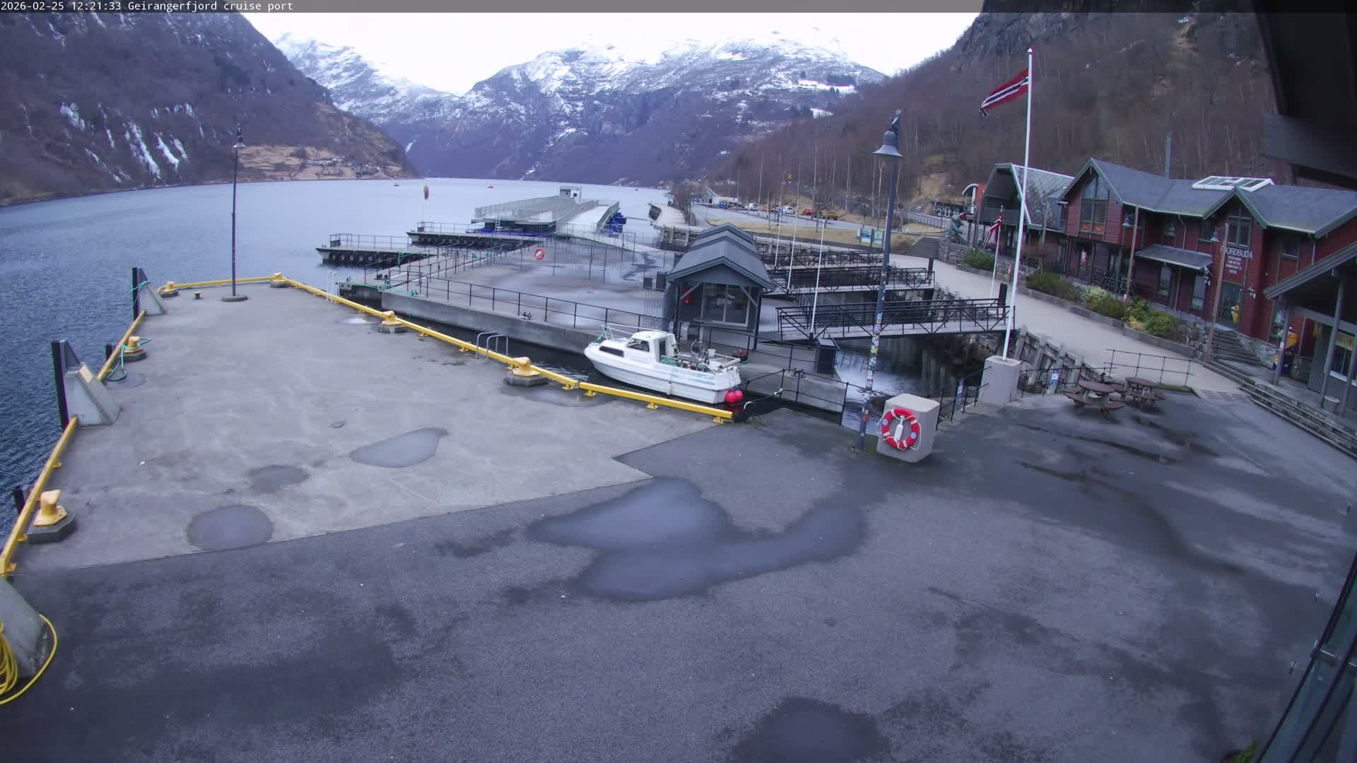 Geiranger Fjord & Cruise Terminal Live Cam -  Stranda, Sunmore, More og Romsdal, Western Norway, Norway
