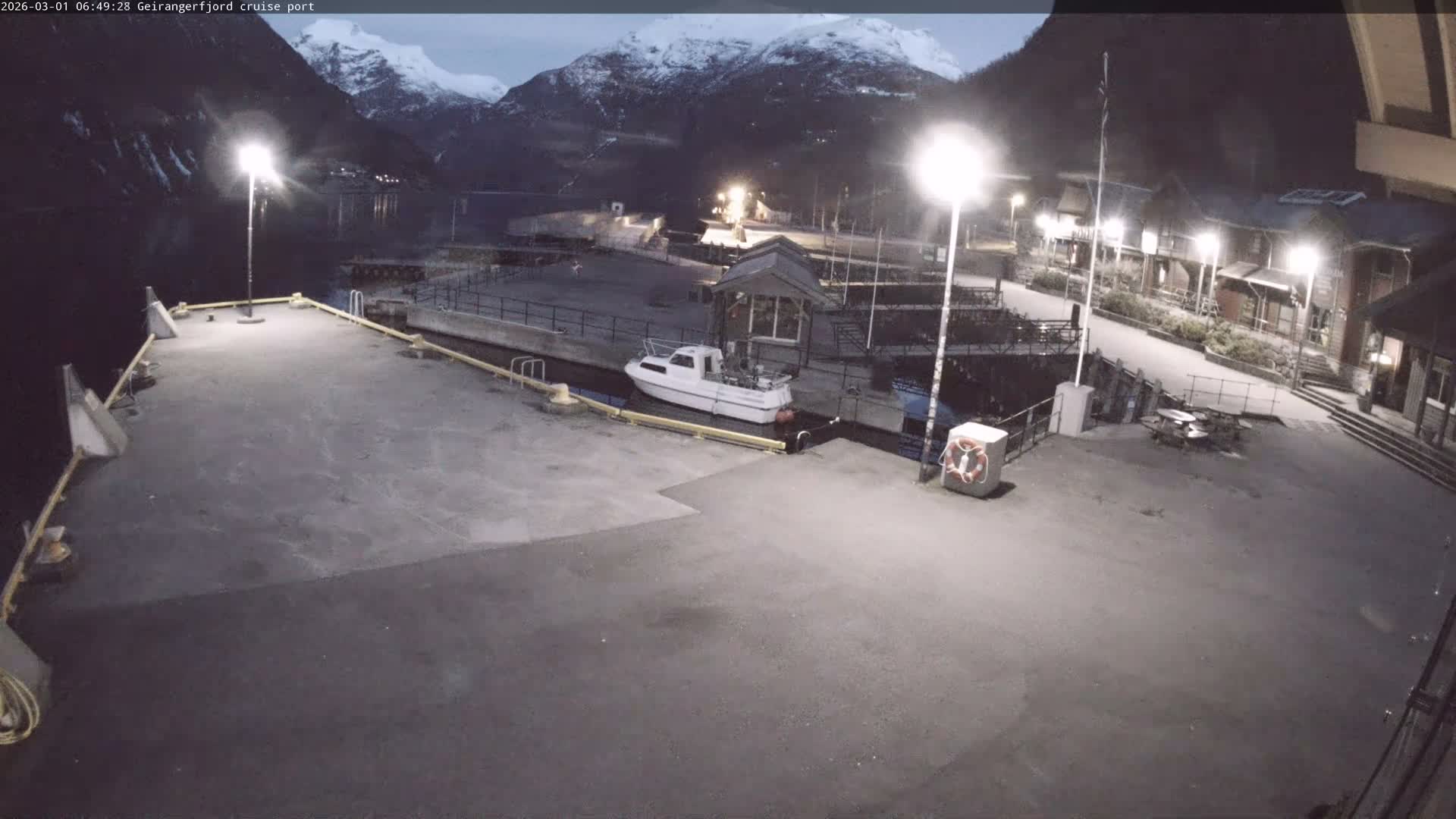 Geiranger Fjord & Cruise Terminal Live Cam -  Stranda, Sunmore, More og Romsdal, Western Norway, Norway