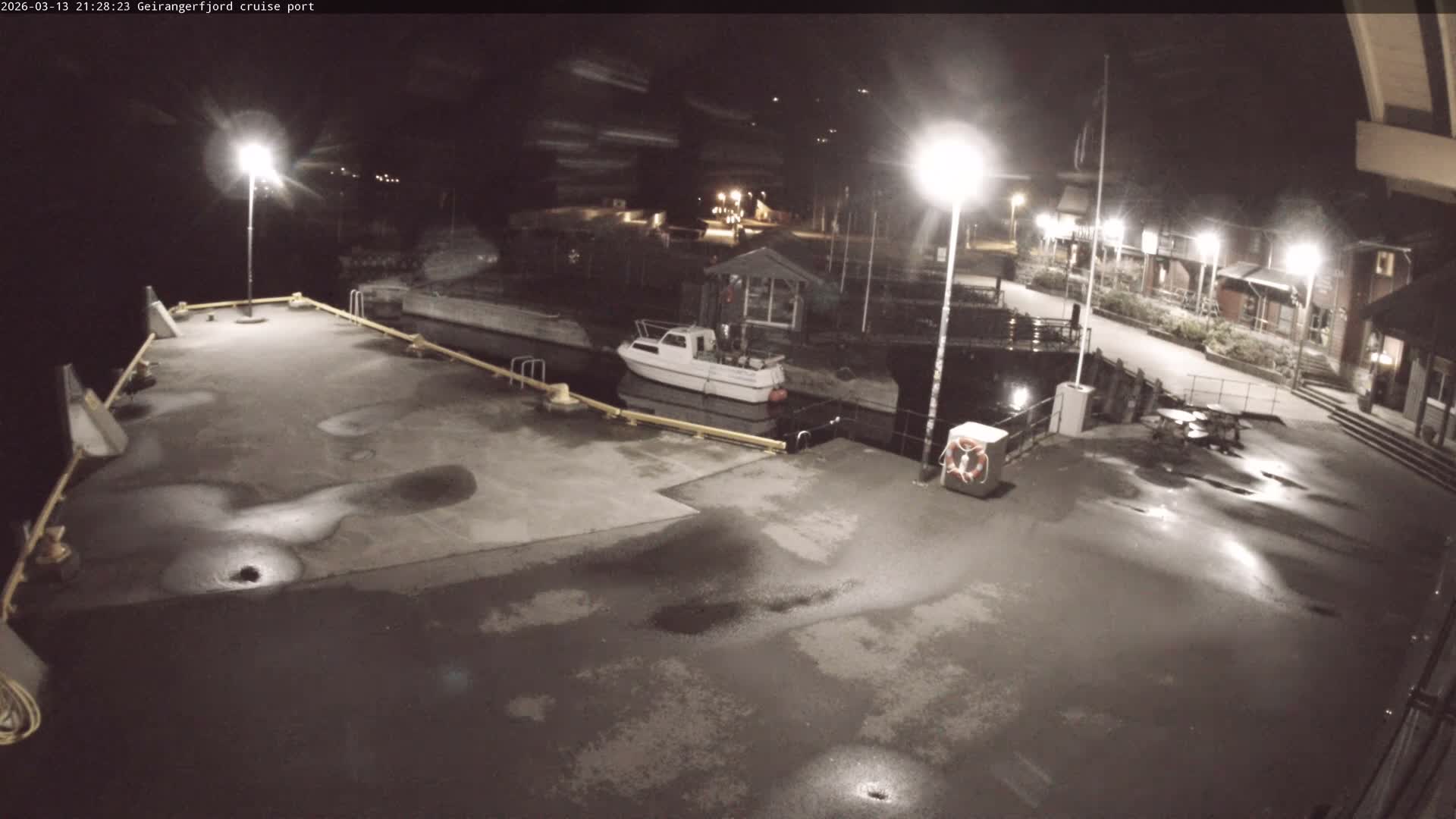 Geiranger Fjord & Cruise Terminal Live Cam -  Stranda, Sunmore, More og Romsdal, Western Norway, Norway