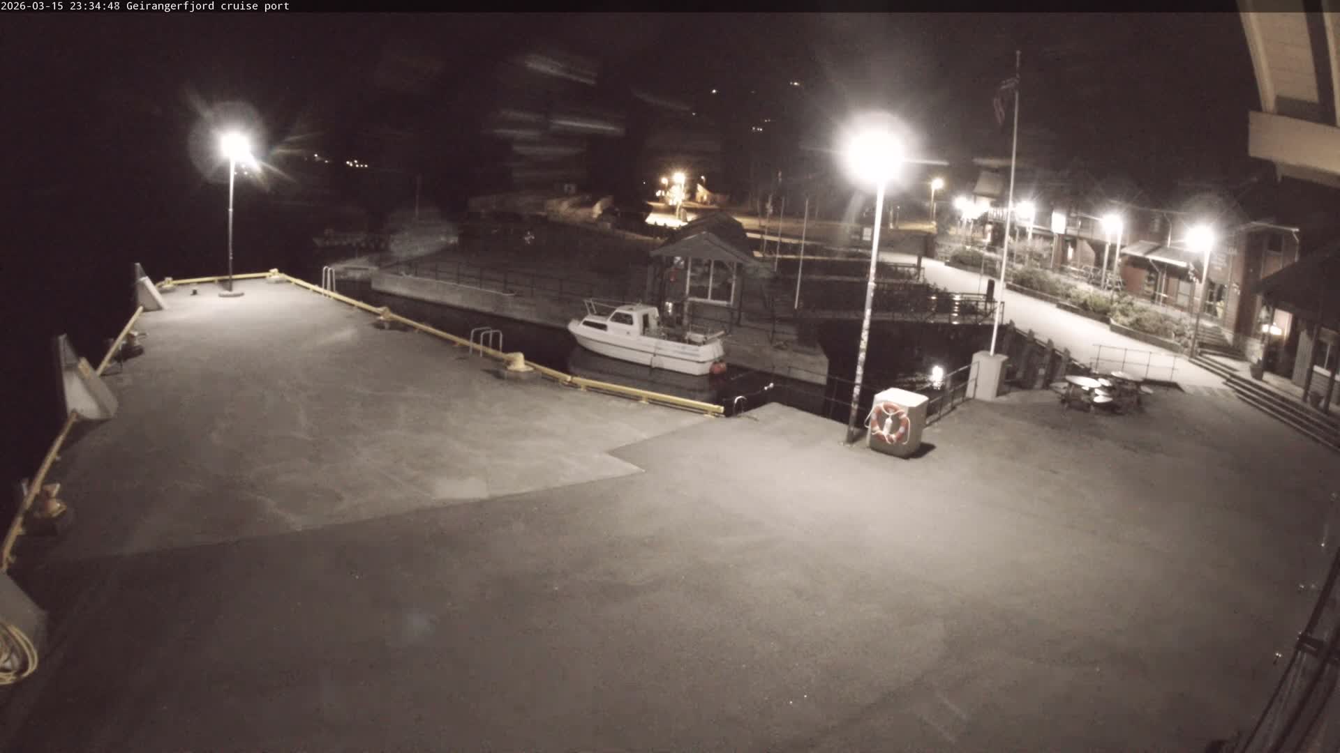 Geiranger Fjord & Cruise Terminal Live Cam -  Stranda, Sunmore, More og Romsdal, Western Norway, Norway