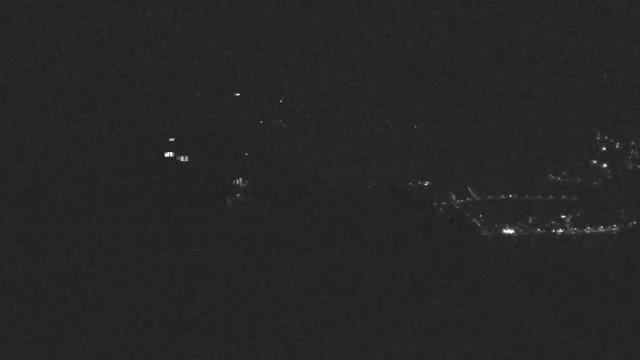 Zillertal Valley from Stummerberg View Live Cam - Stummerberg, Politischer Bezirk Schwaz, Tyrol, Austria