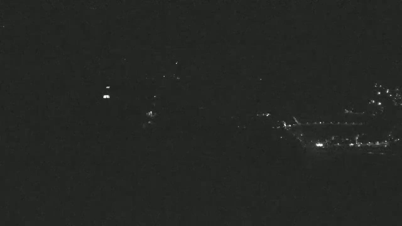Zillertal Valley from Stummerberg View Live Cam - Stummerberg, Politischer Bezirk Schwaz, Tyrol, Austria