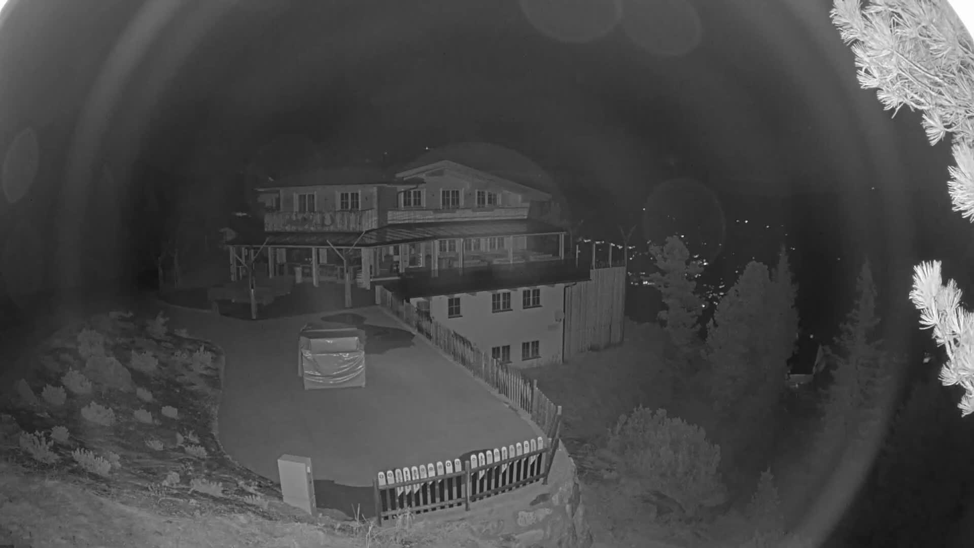 Zillertal Valley & Stummerberg Hill  Live Cam - Kaltenbach, Politischer Bezirk Schwaz, Tyrol, Austria