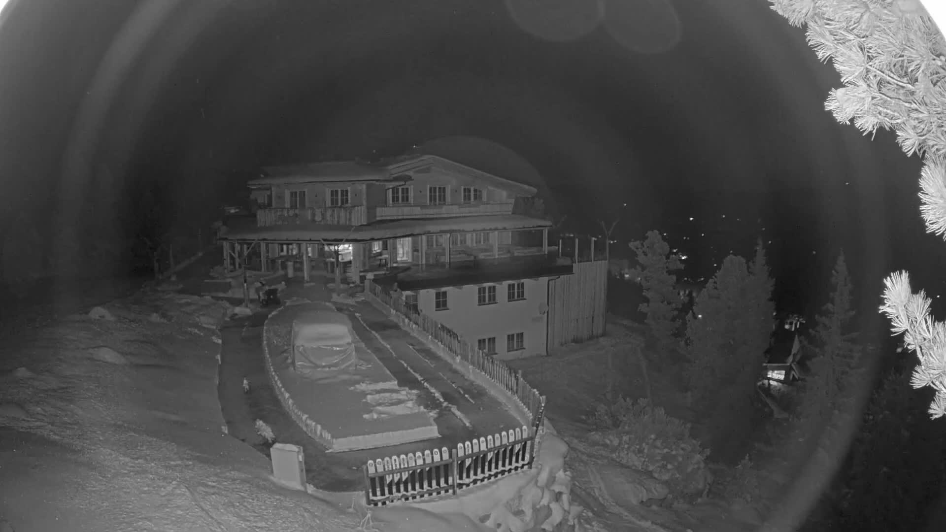 Zillertal Valley & Stummerberg Hill  Live Cam - Kaltenbach, Politischer Bezirk Schwaz, Tyrol, Austria