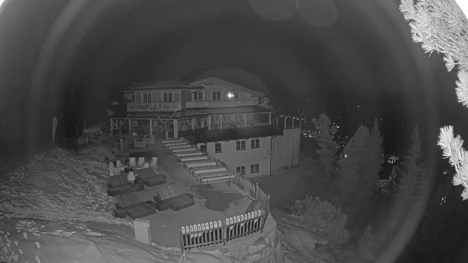 Zillertal Valley & Stummerberg Hill  Live Cam - Kaltenbach, Politischer Bezirk Schwaz, Tyrol, Austria