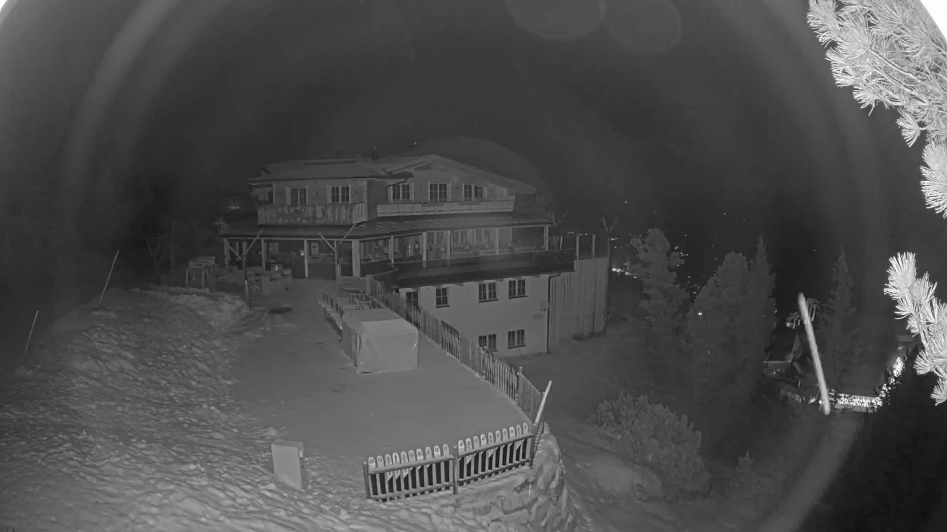 Zillertal Valley & Stummerberg Hill  Live Cam - Kaltenbach, Politischer Bezirk Schwaz, Tyrol, Austria