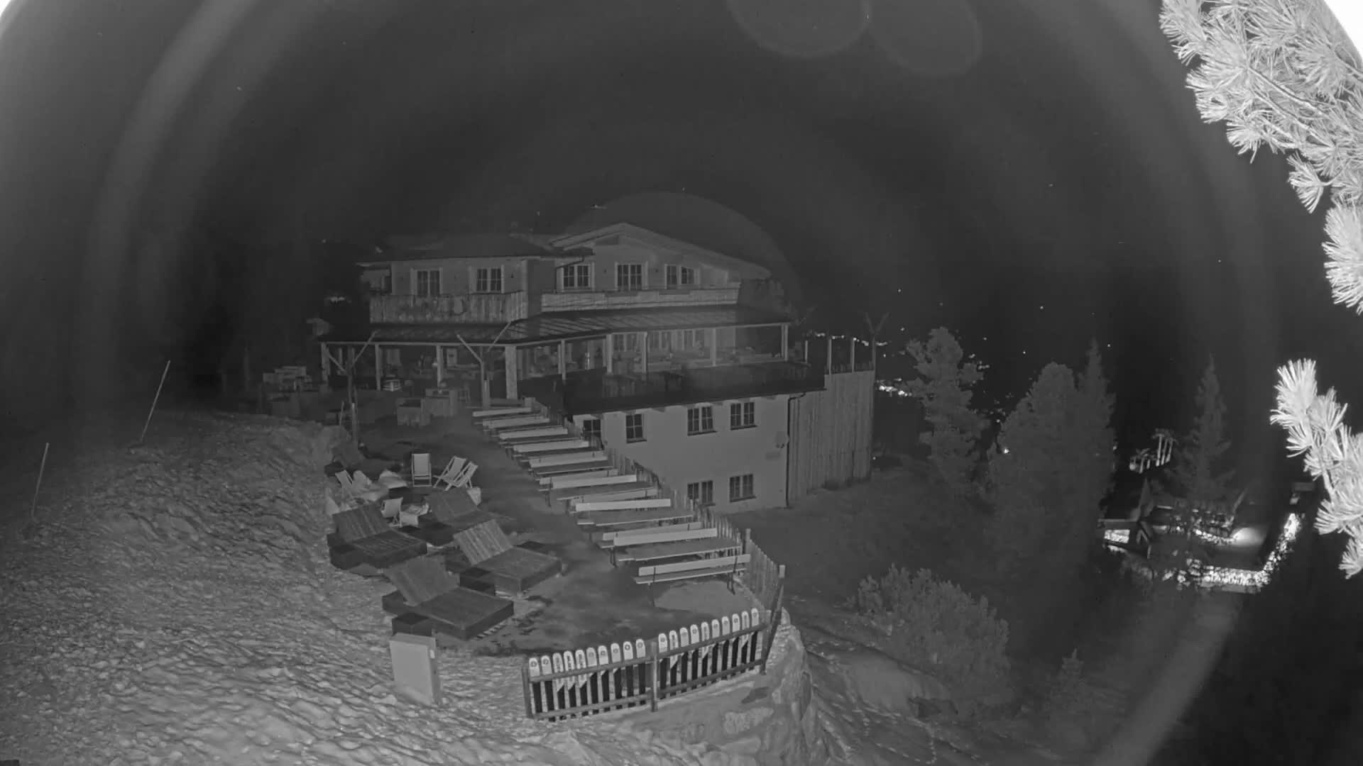 Zillertal Valley & Stummerberg Hill  Live Cam - Kaltenbach, Politischer Bezirk Schwaz, Tyrol, Austria