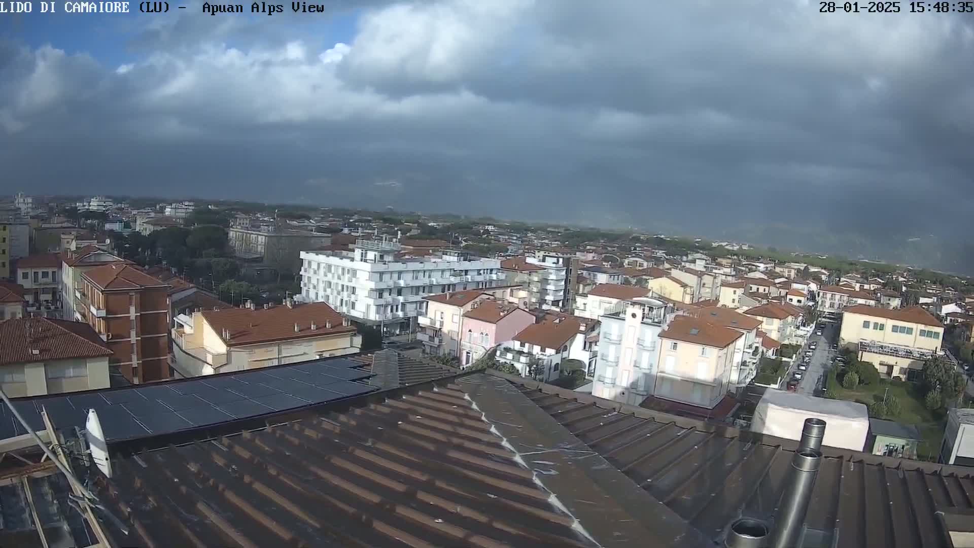 Apuan Alps Live Cam from Lido di Camaiore - Lucca, Italy