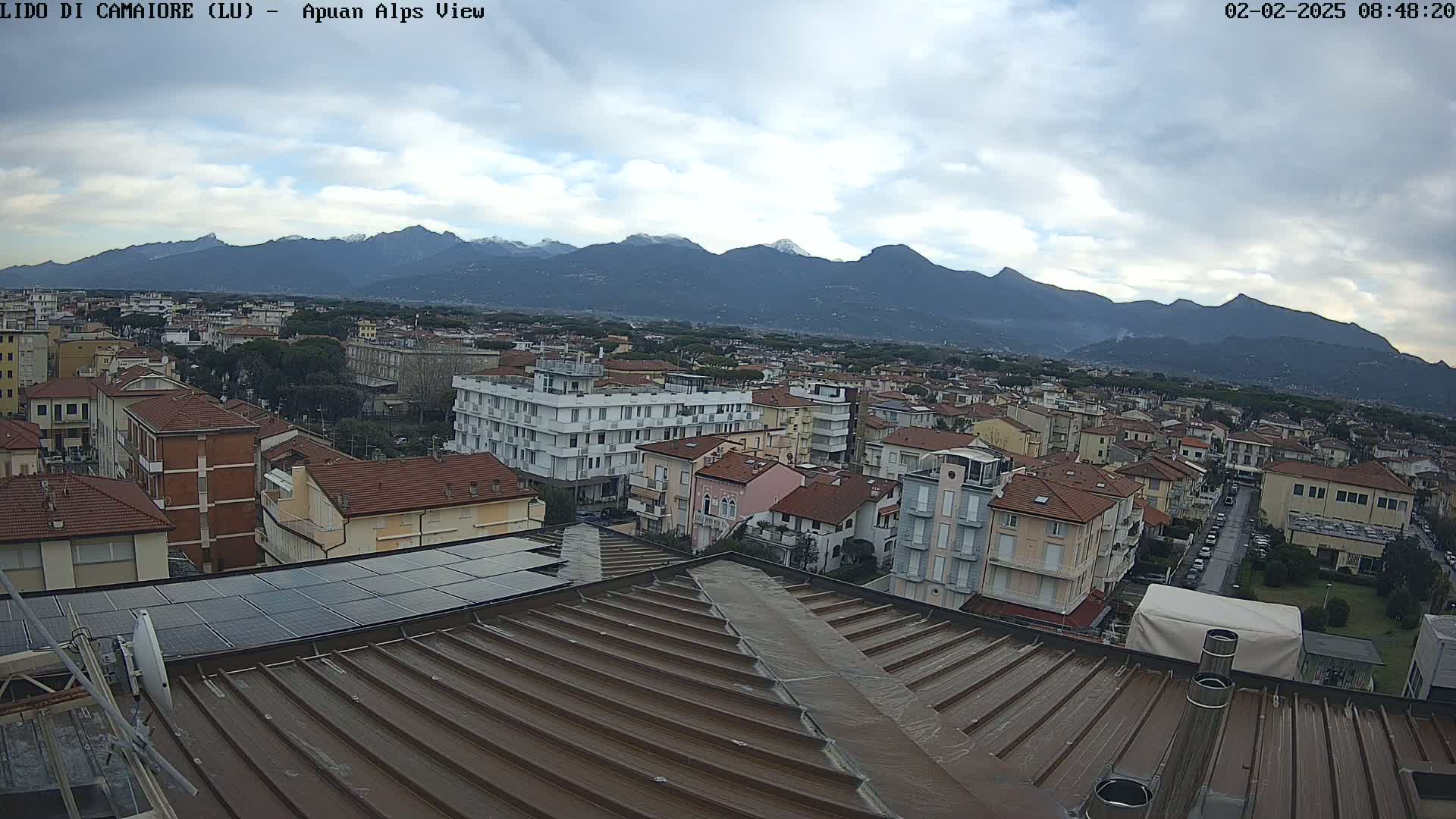 Apuan Alps Live Cam from Lido di Camaiore - Lucca, Italy