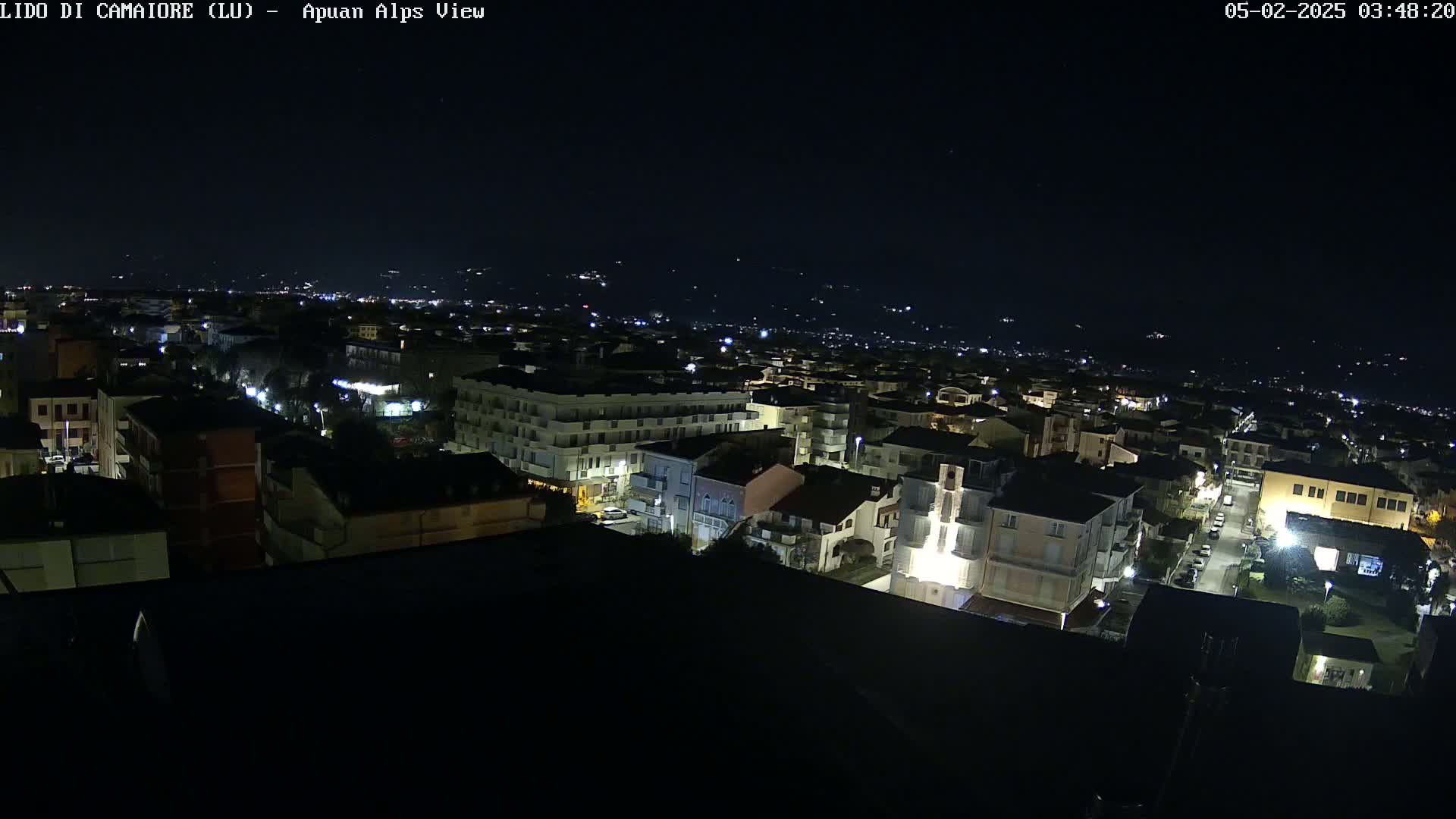 Apuan Alps Live Cam from Lido di Camaiore - Lucca, Italy