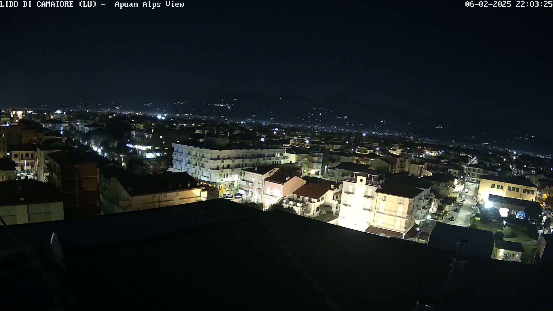 Apuan Alps Live Cam from Lido di Camaiore - Lucca, Italy
