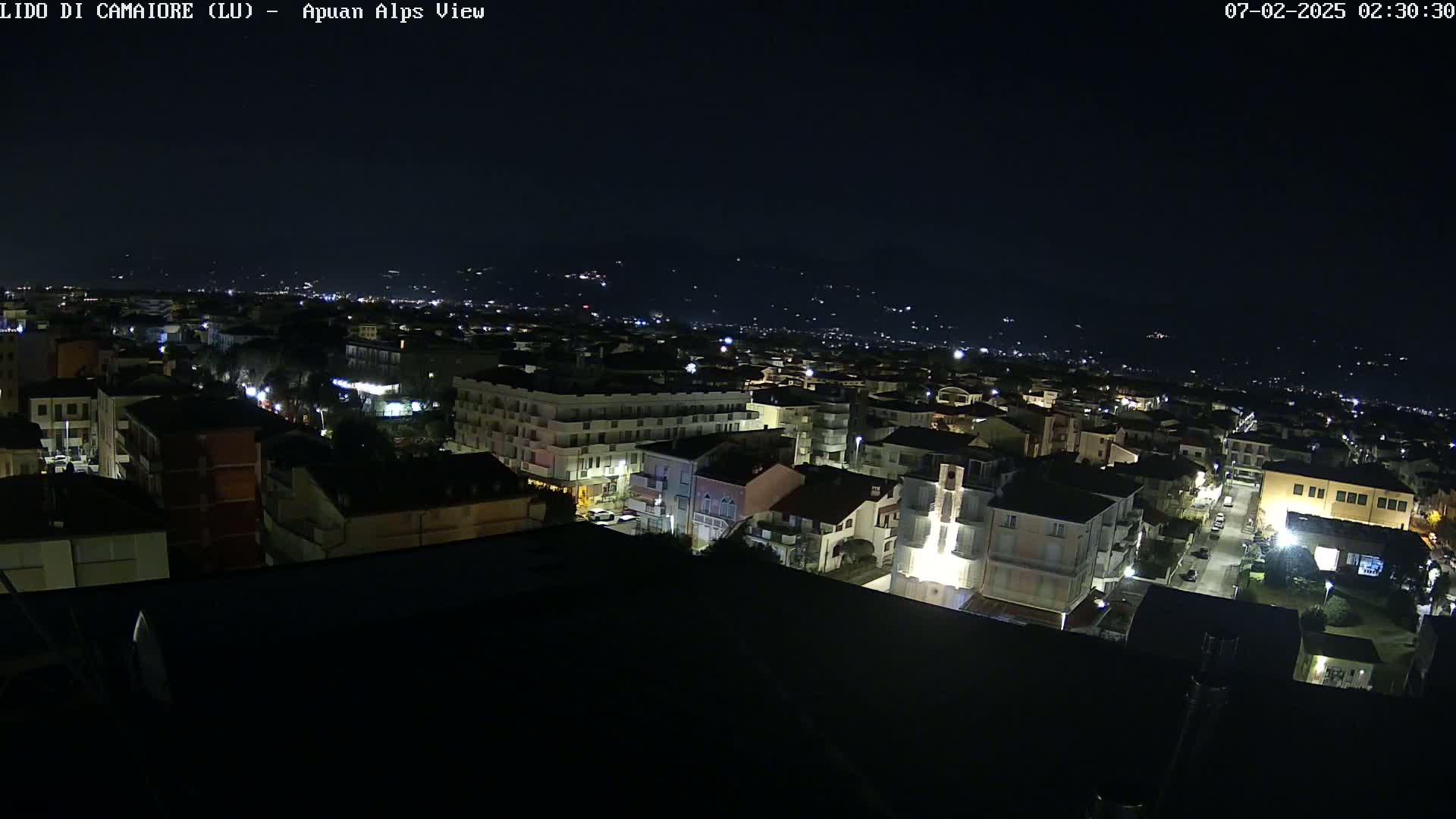 Apuan Alps Live Cam from Lido di Camaiore - Lucca, Italy