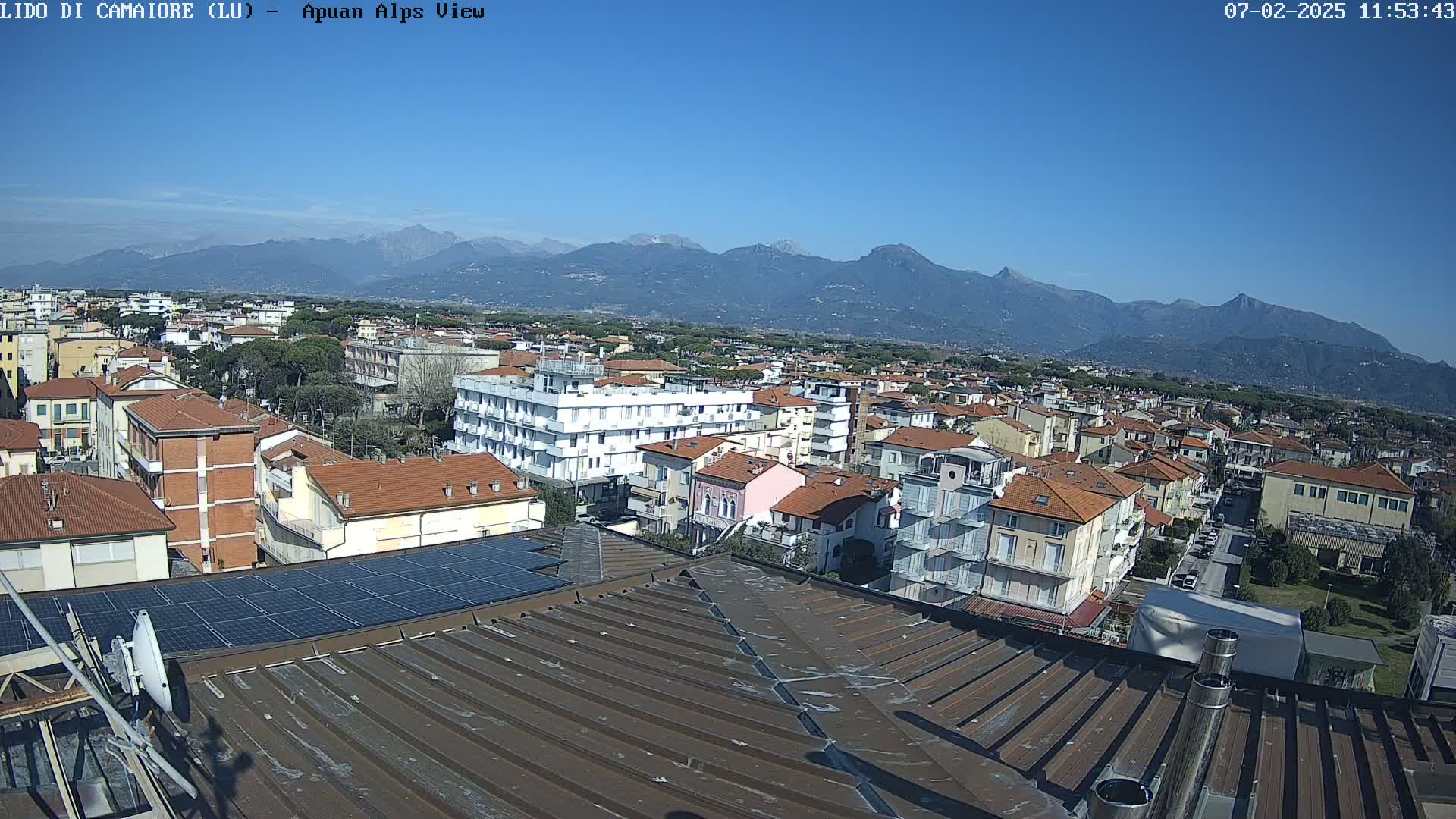 Apuan Alps Live Cam from Lido di Camaiore - Lucca, Italy