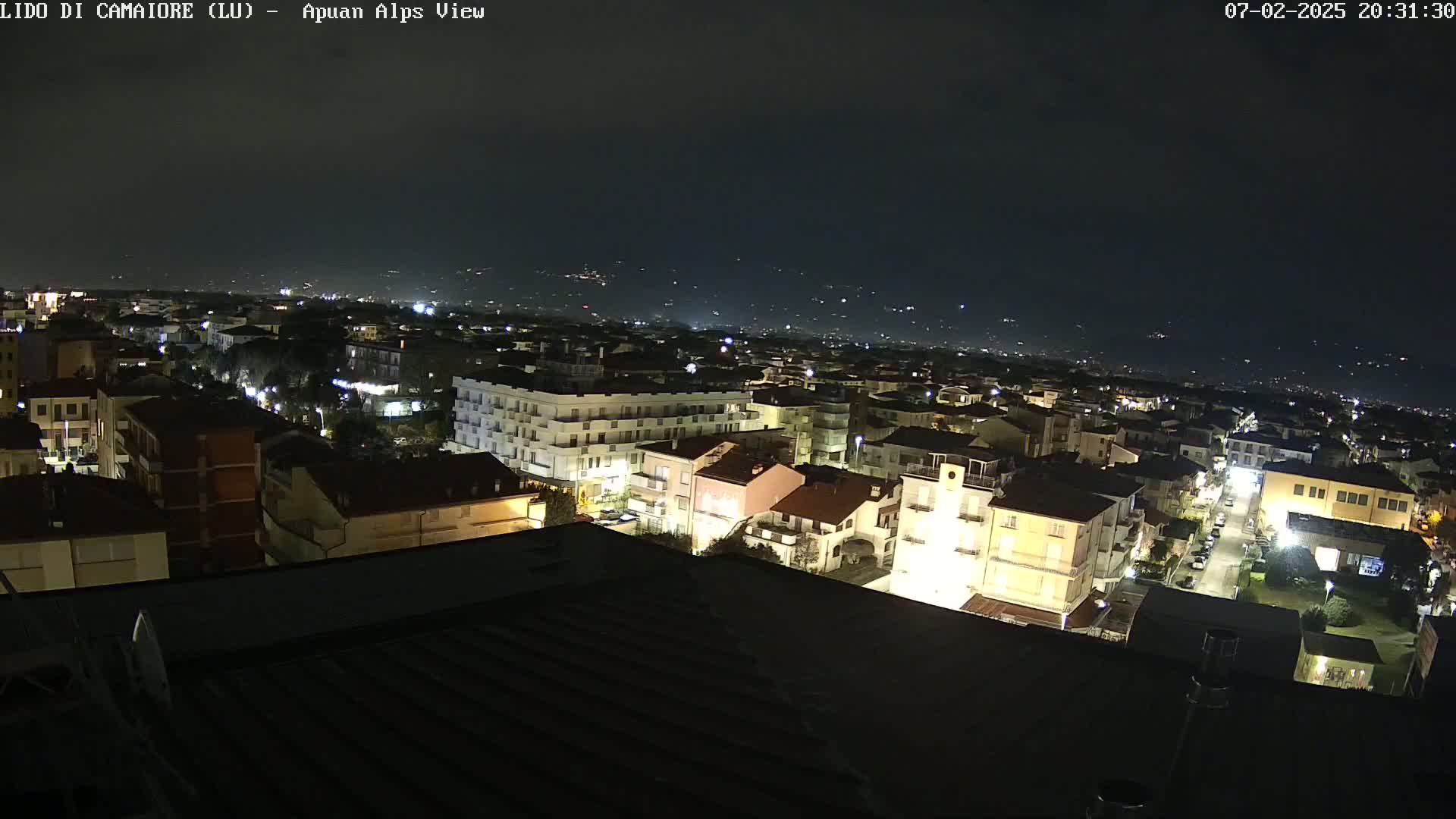 Apuan Alps Live Cam from Lido di Camaiore - Lucca, Italy