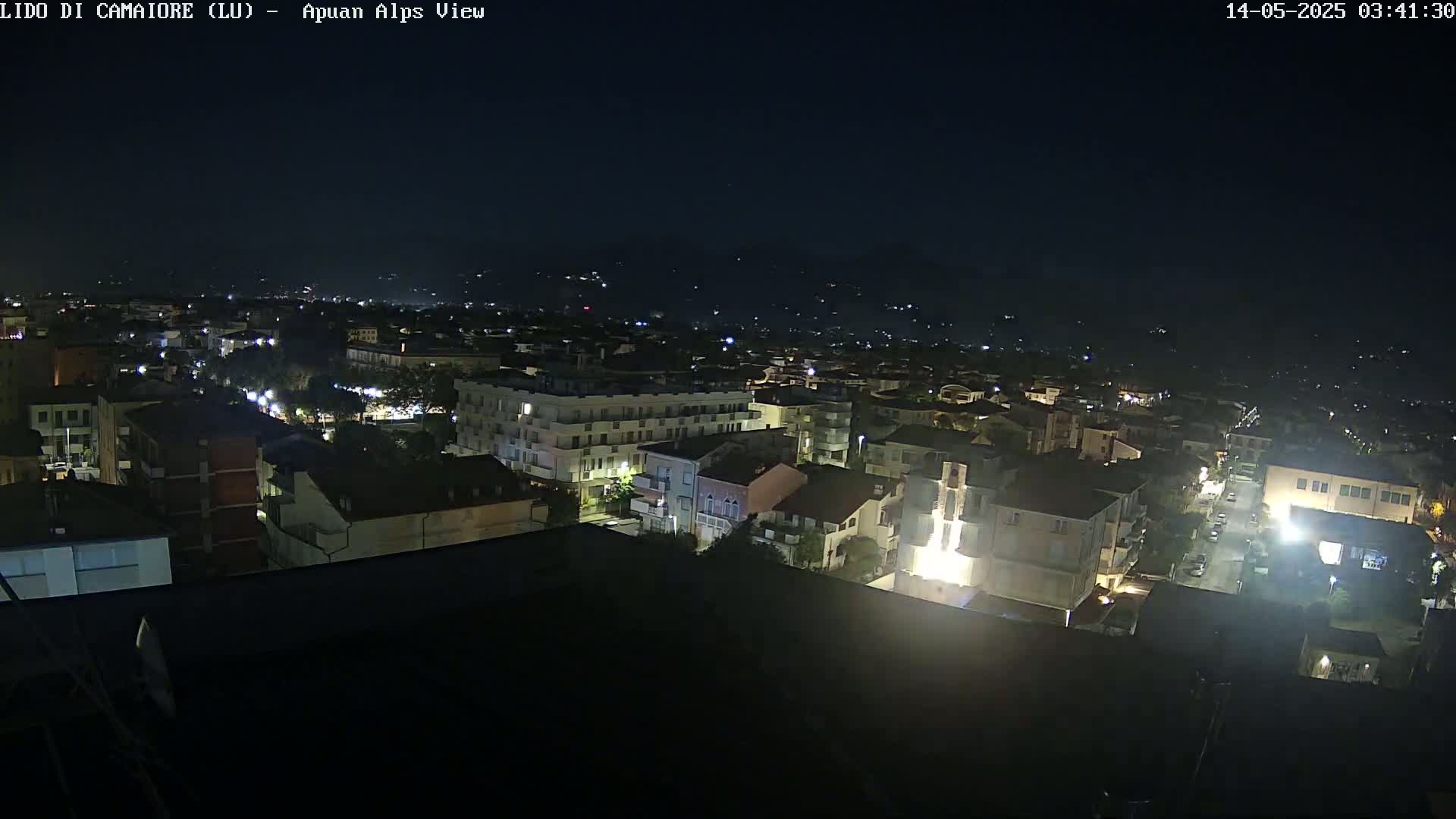 Apuan Alps Live Cam from Lido di Camaiore - Lucca, Italy