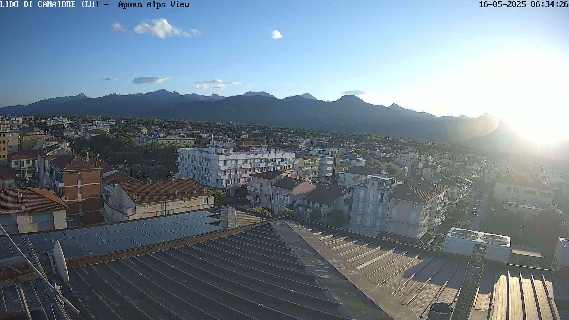 Apuan Alps Live Cam from Lido di Camaiore - Lucca, Italy