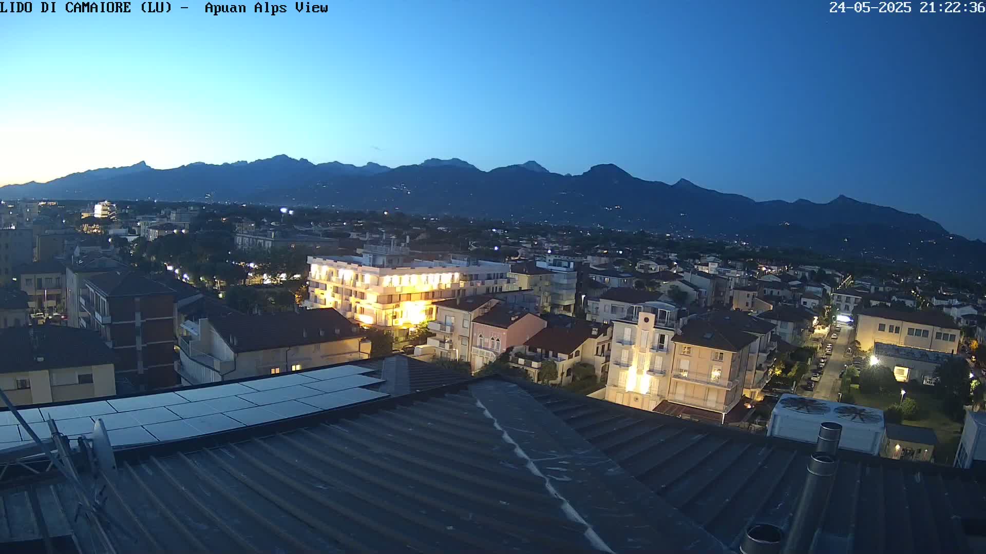 Apuan Alps Live Cam from Lido di Camaiore - Lucca, Italy