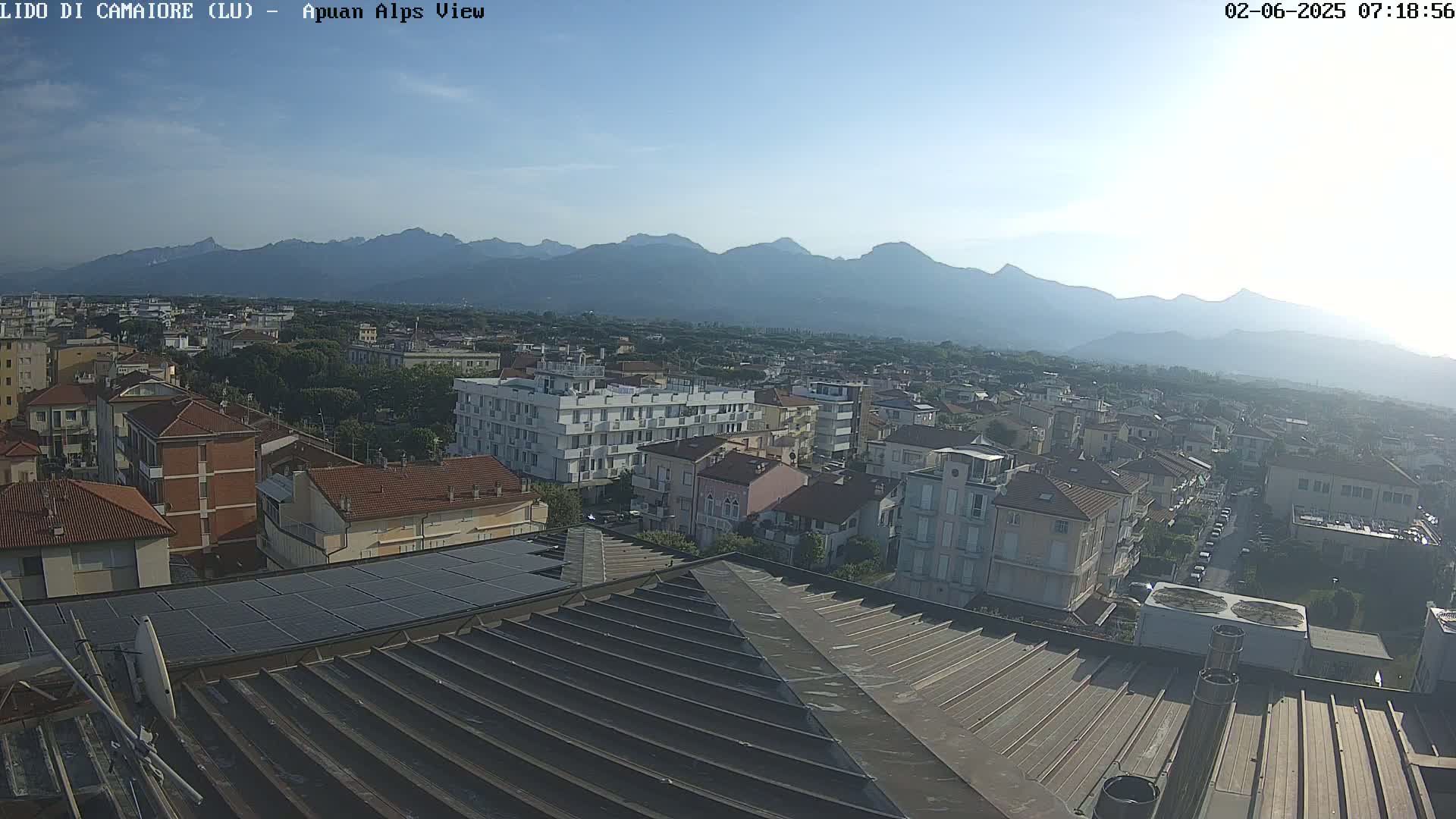 Apuan Alps Live Cam from Lido di Camaiore - Lucca, Italy