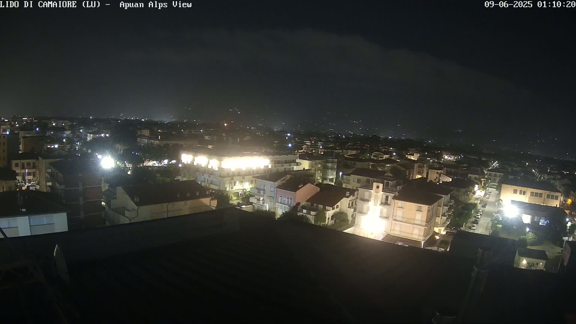 Apuan Alps Live Cam from Lido di Camaiore - Lucca, Italy