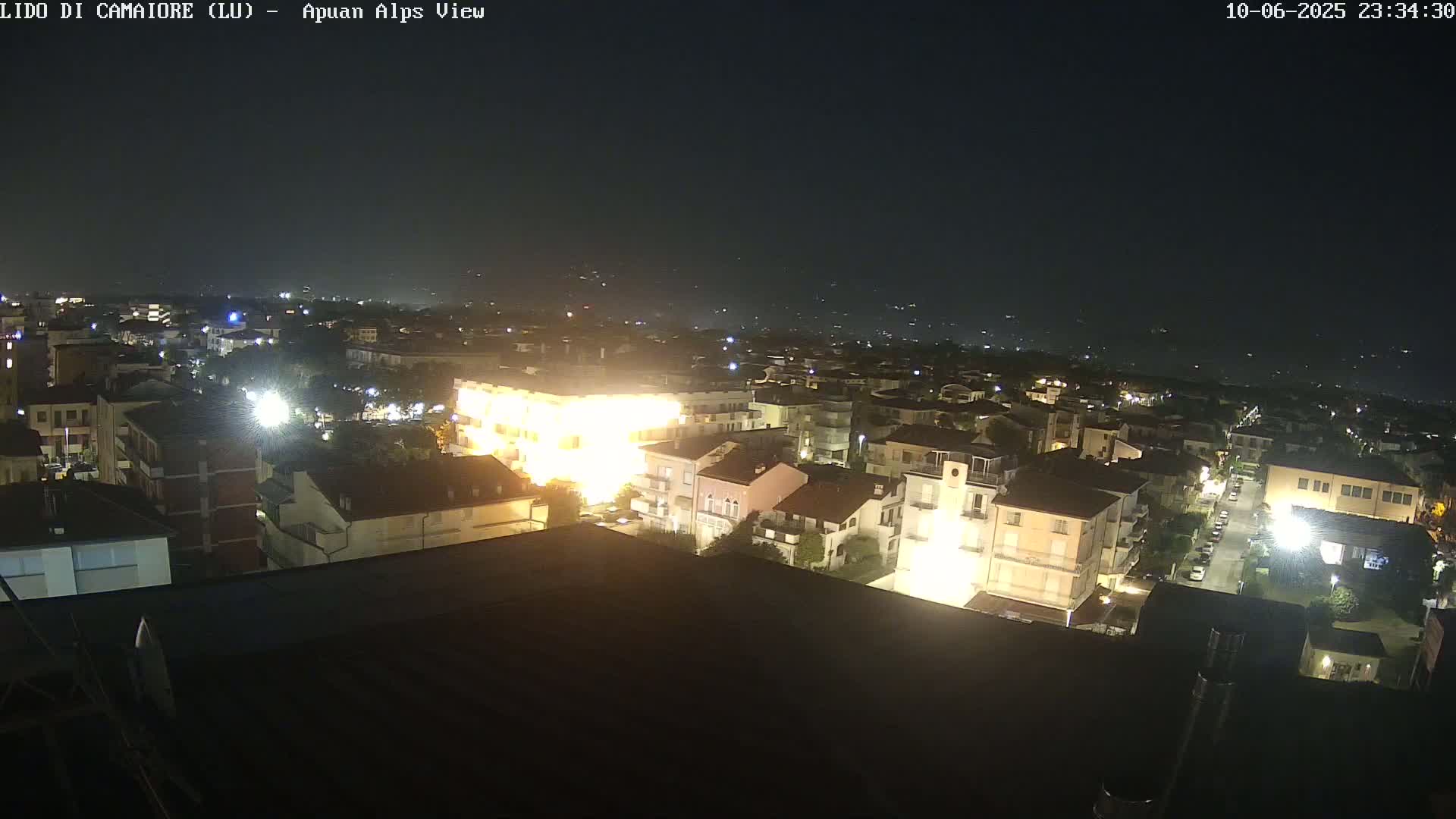 Apuan Alps Live Cam from Lido di Camaiore - Lucca, Italy