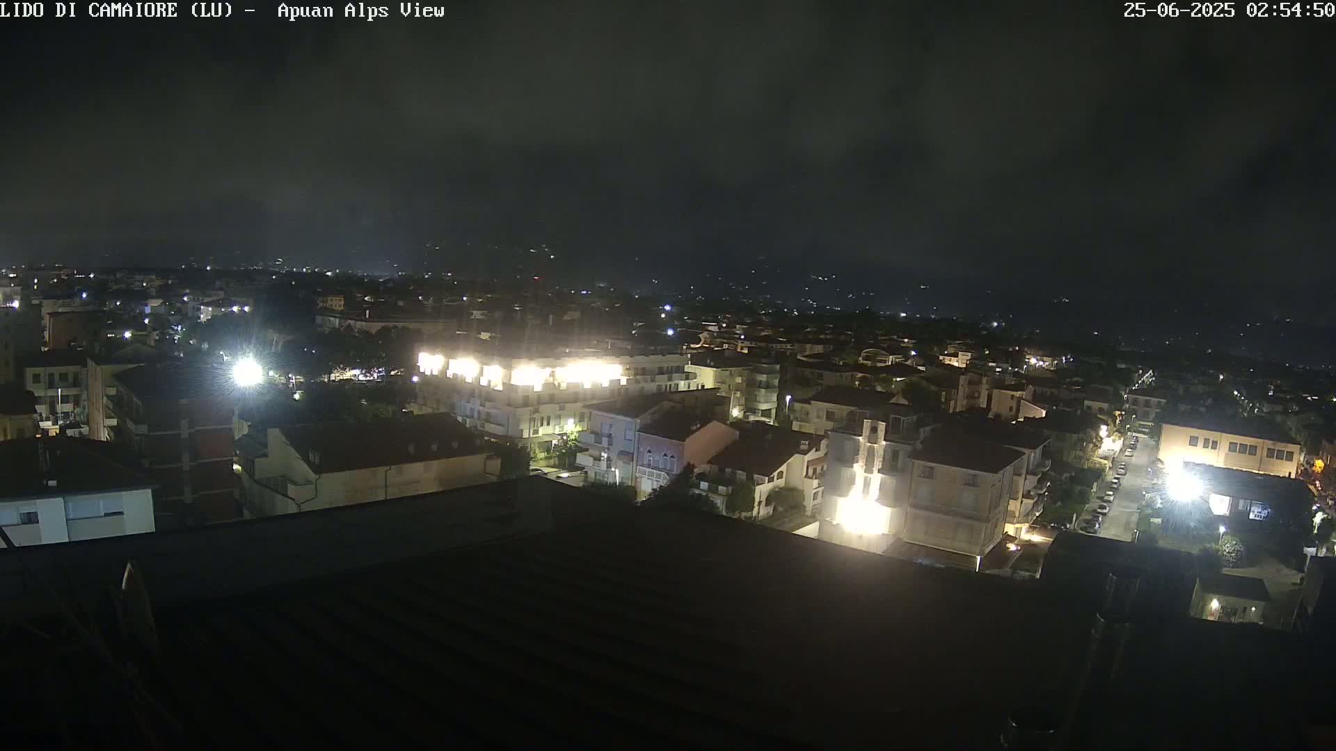 Apuan Alps Live Cam from Lido di Camaiore - Lucca, Italy