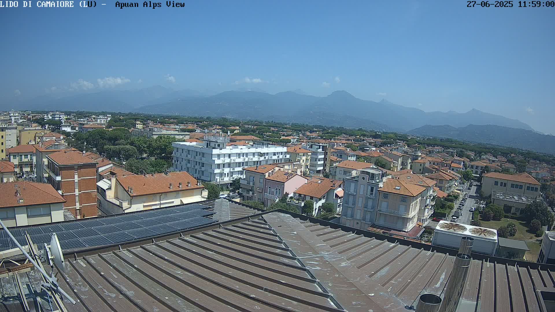 Apuan Alps Live Cam from Lido di Camaiore - Lucca, Italy
