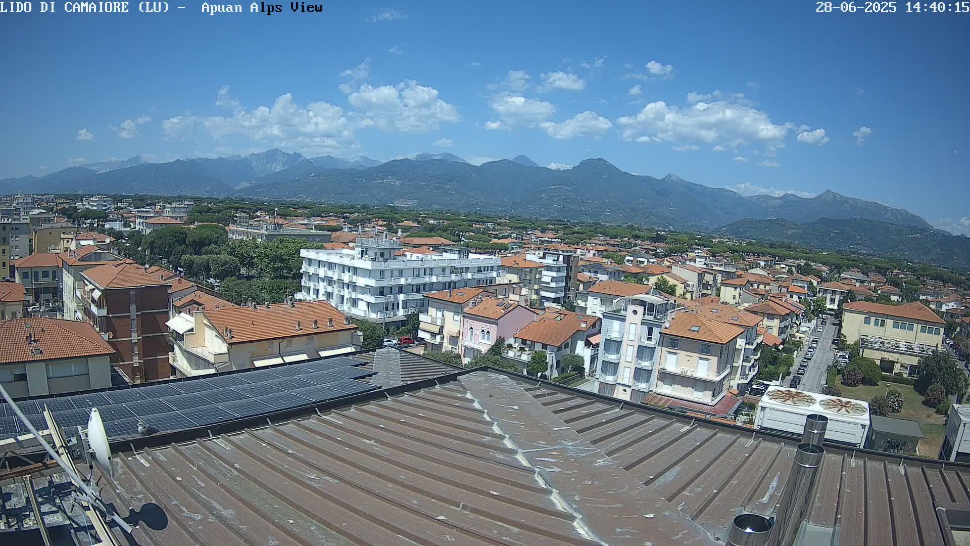 Apuan Alps Live Cam from Lido di Camaiore - Lucca, Italy